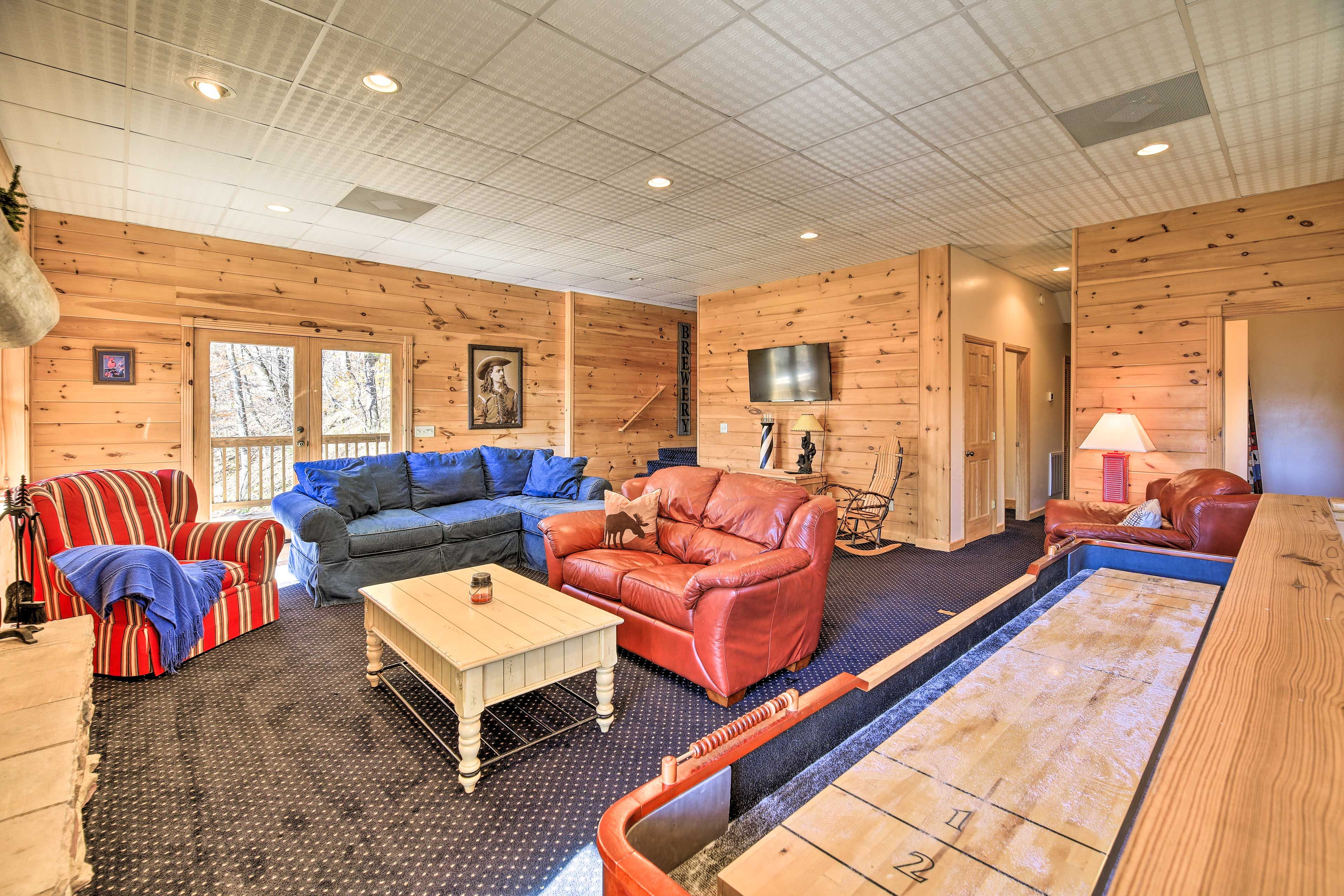 Living Room 2 | Board Games
