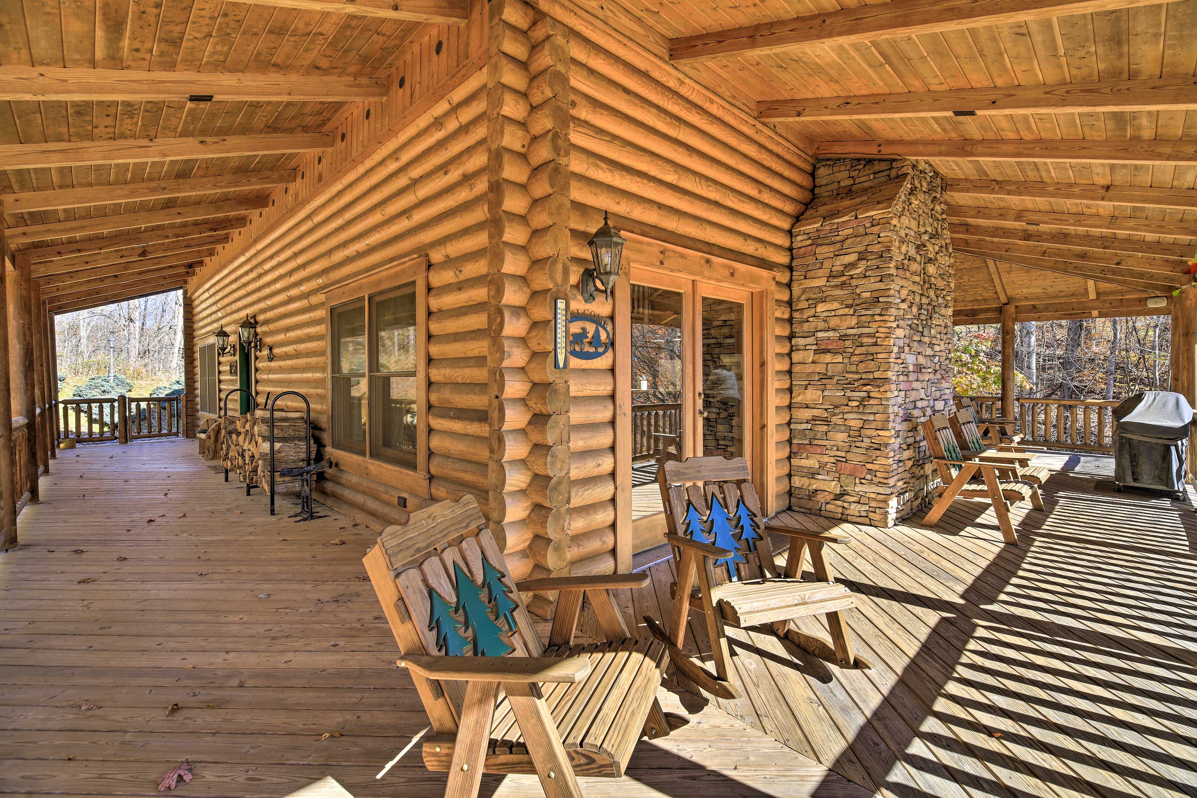 Lower Deck | Forest Views