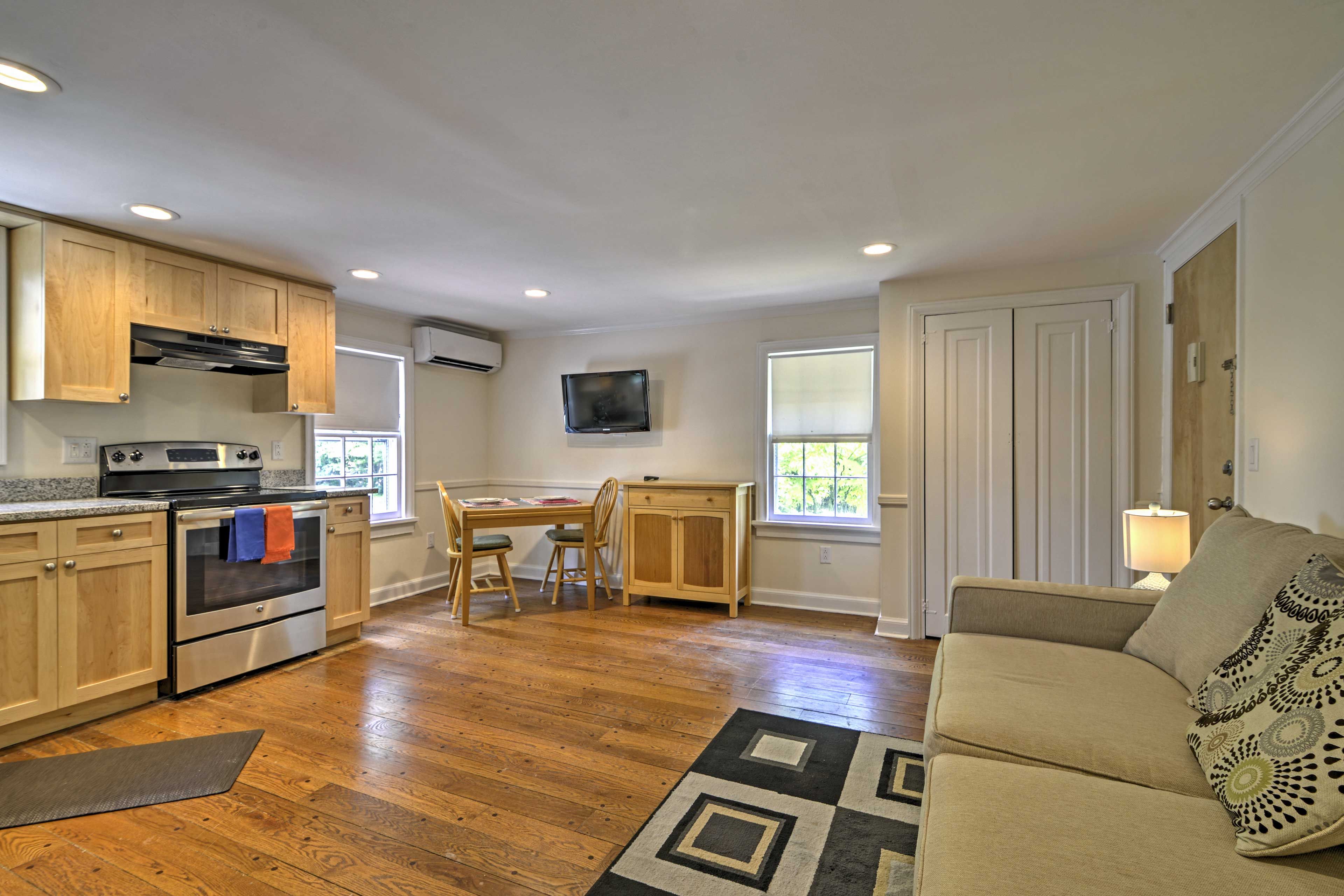 Sprawl out on this comfortable sofa while watching a good movie on the flat-screen TV.