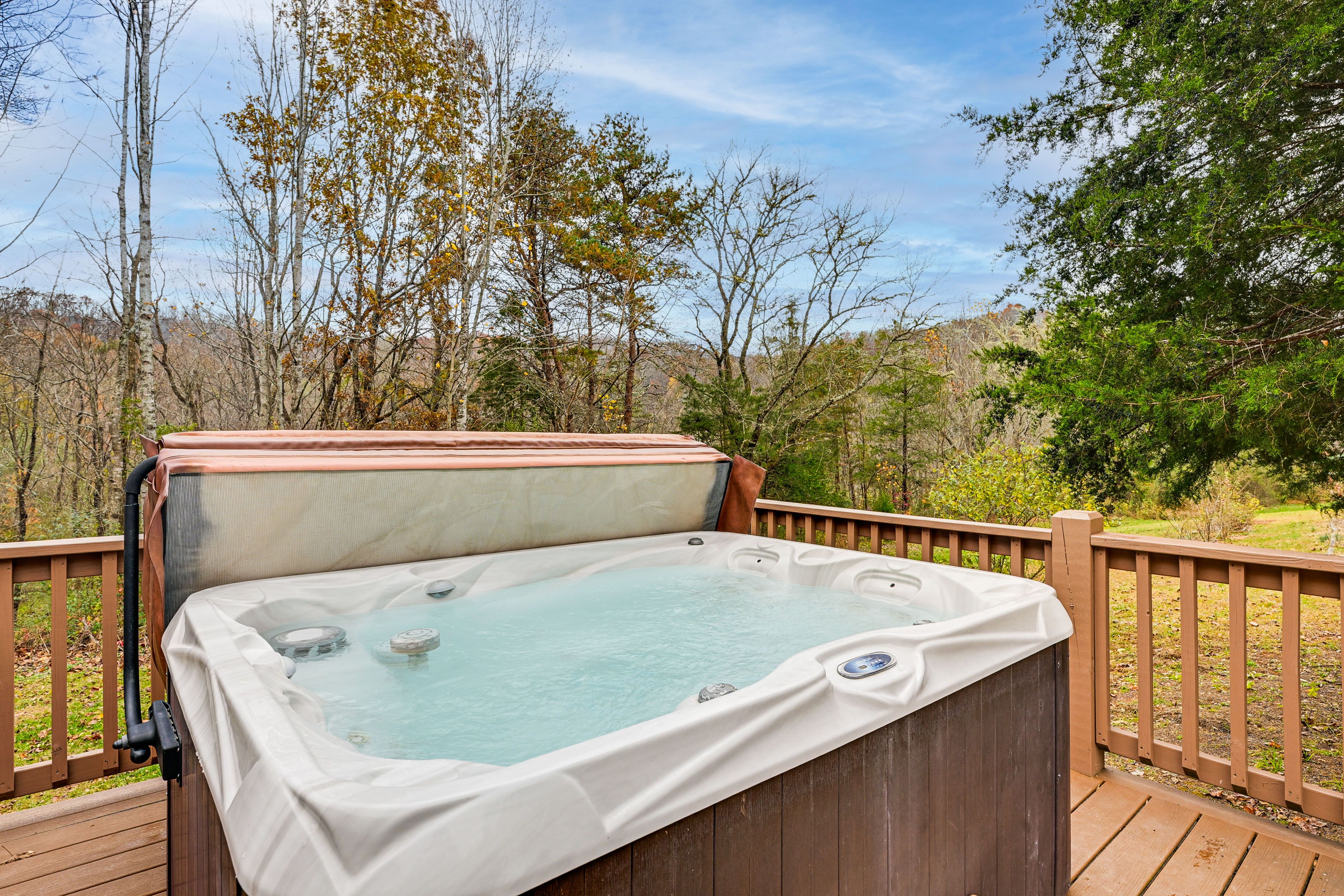 Deck | Private Hot Tub
