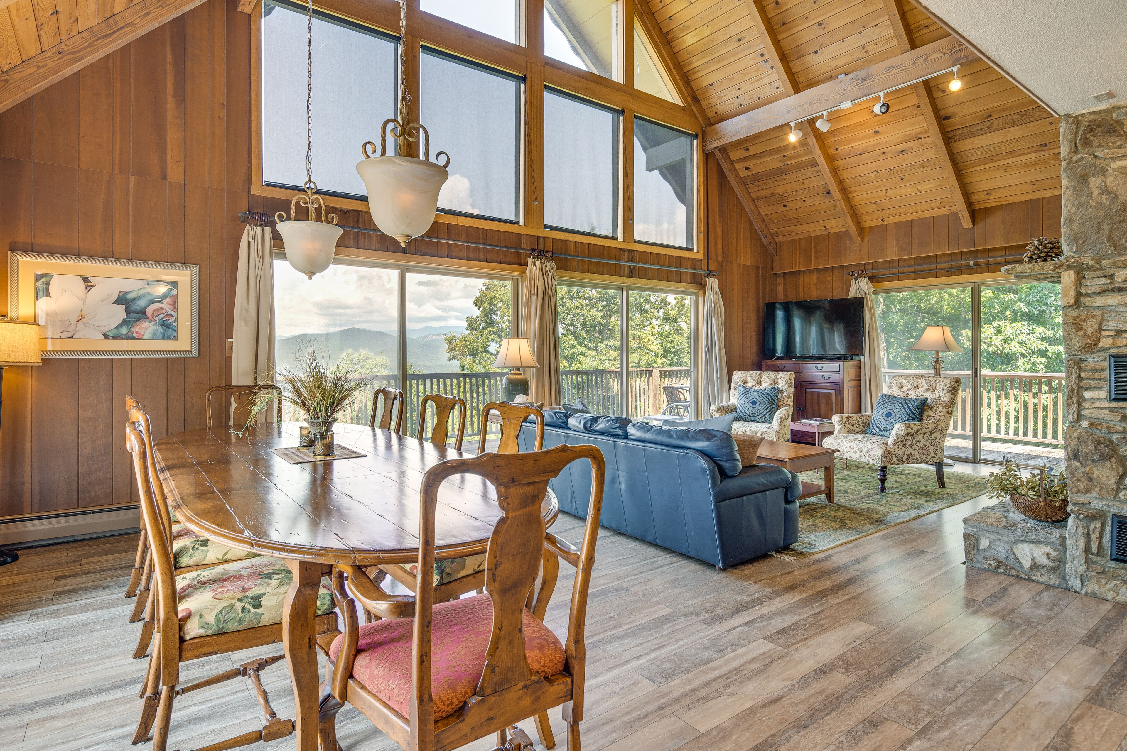 Dining Space | Main Level