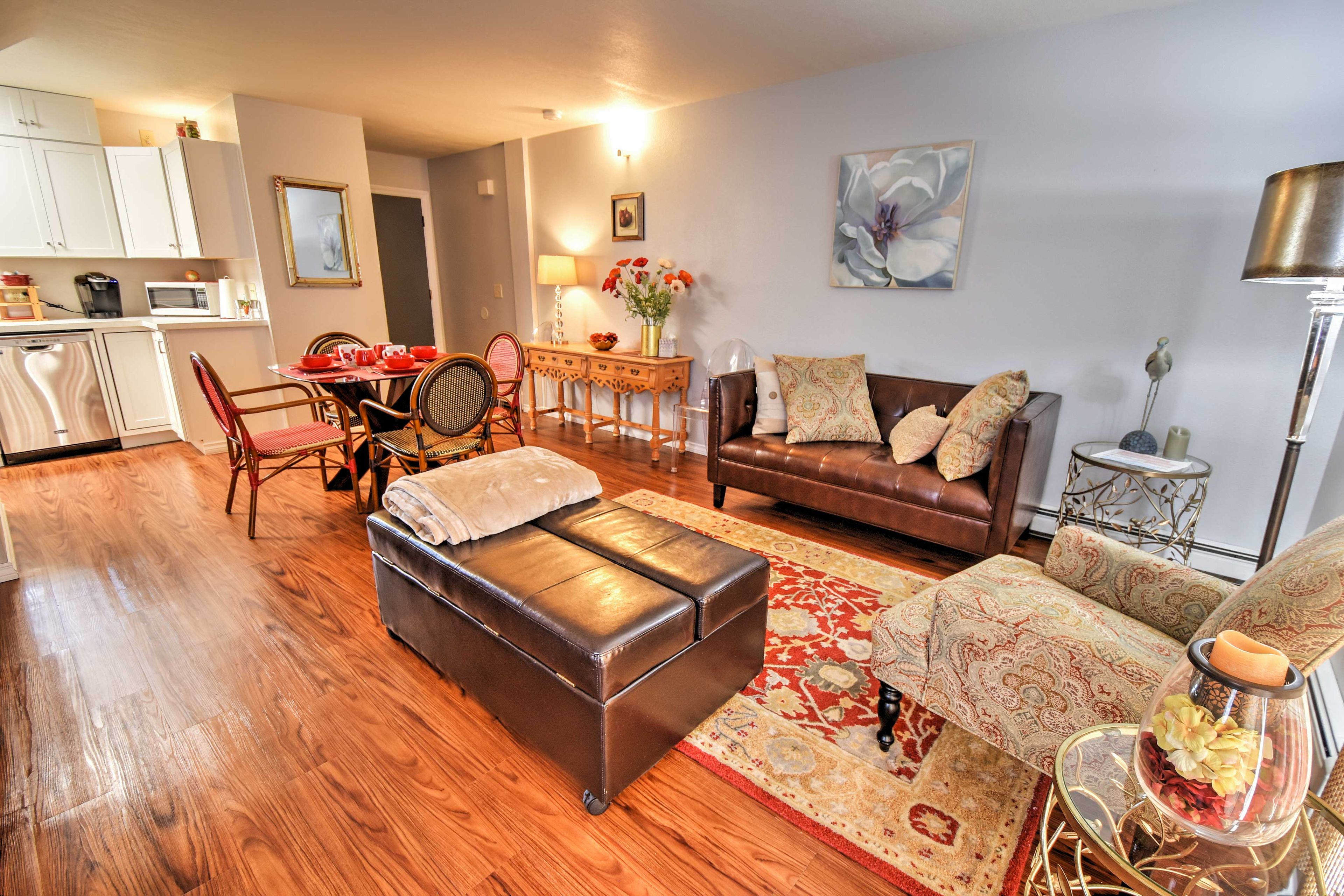 Main Living Space | Sleeper Sofa