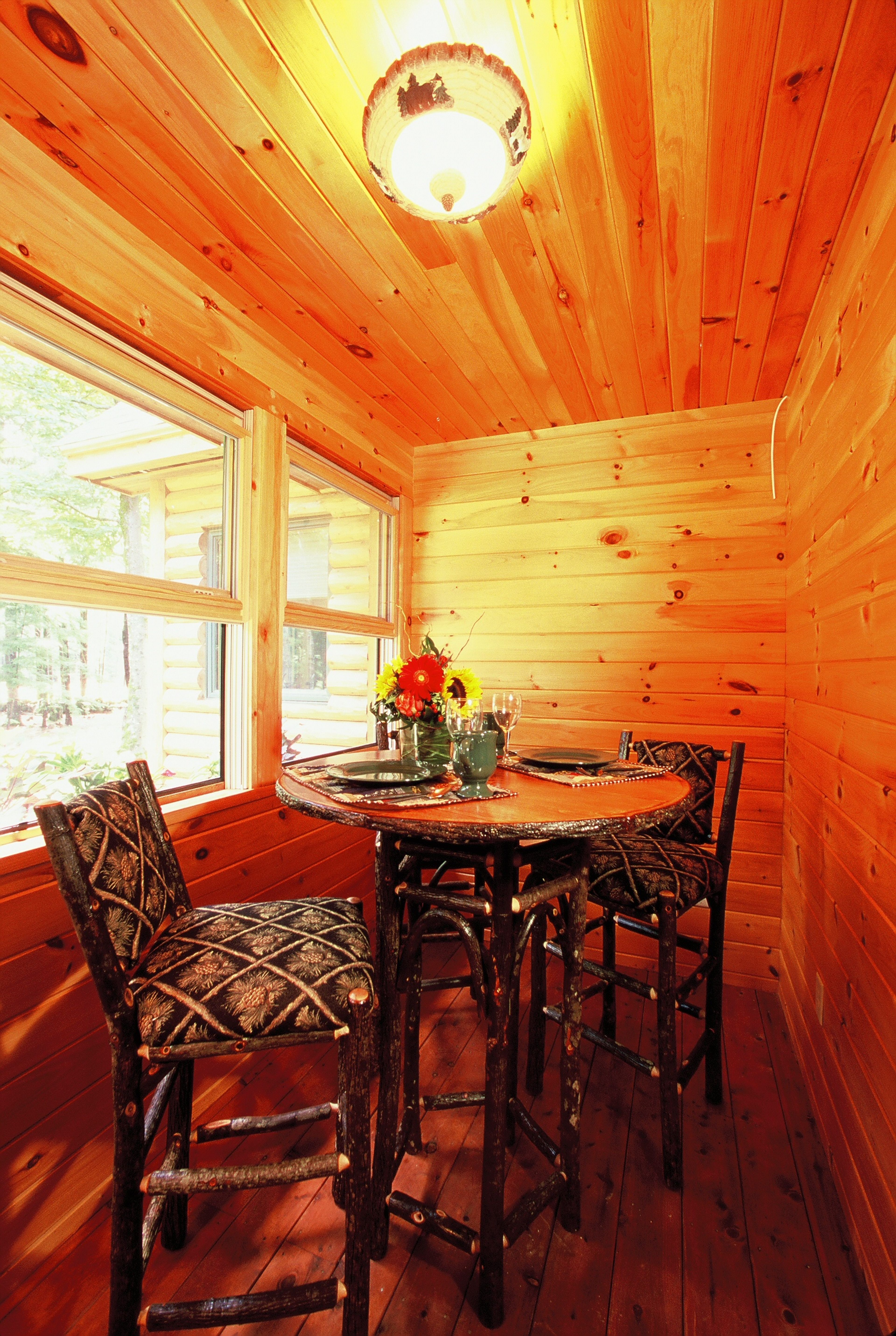 Additional Dining Area