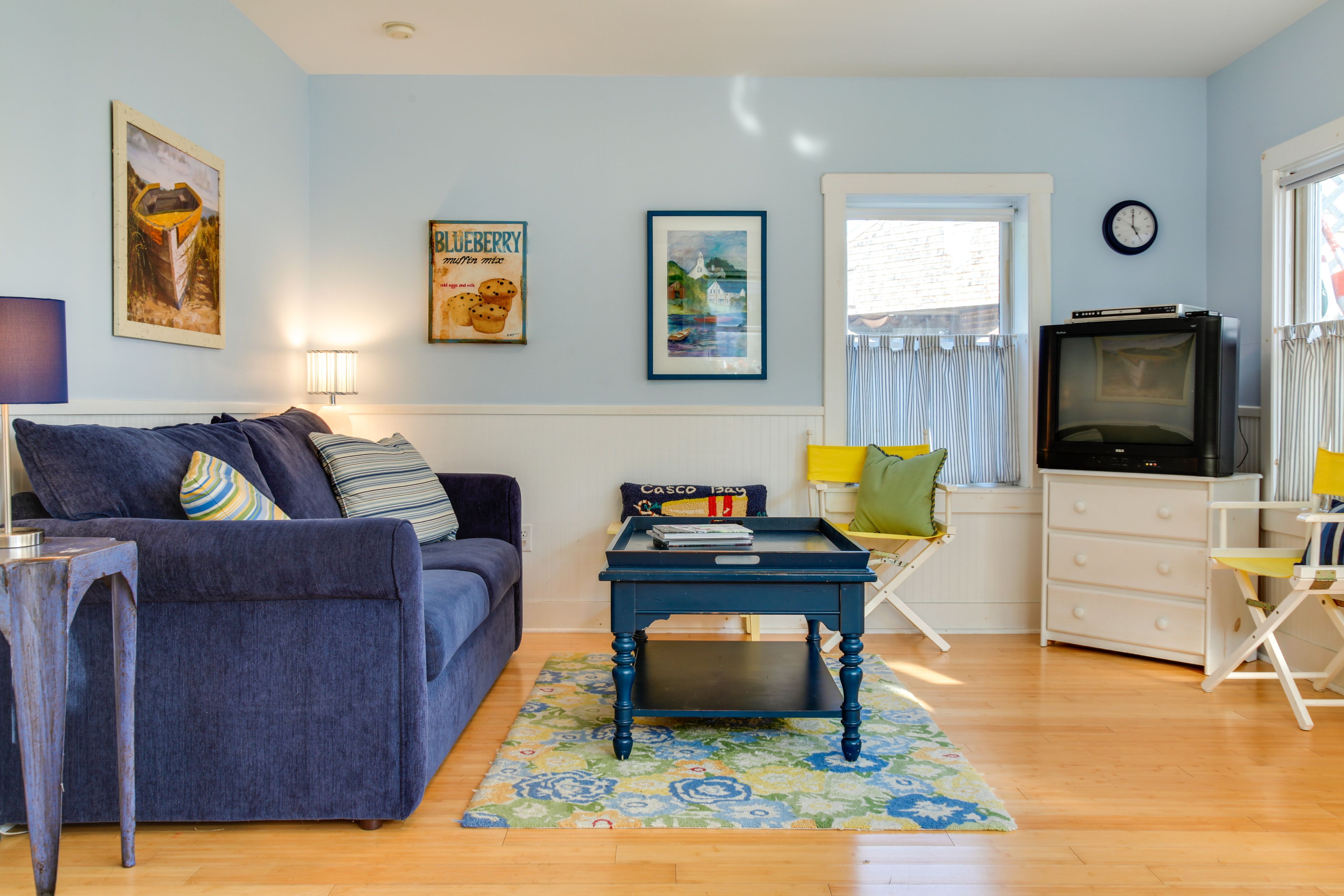 Living Room | Queen Sleeper Sofa | Coastal Decor