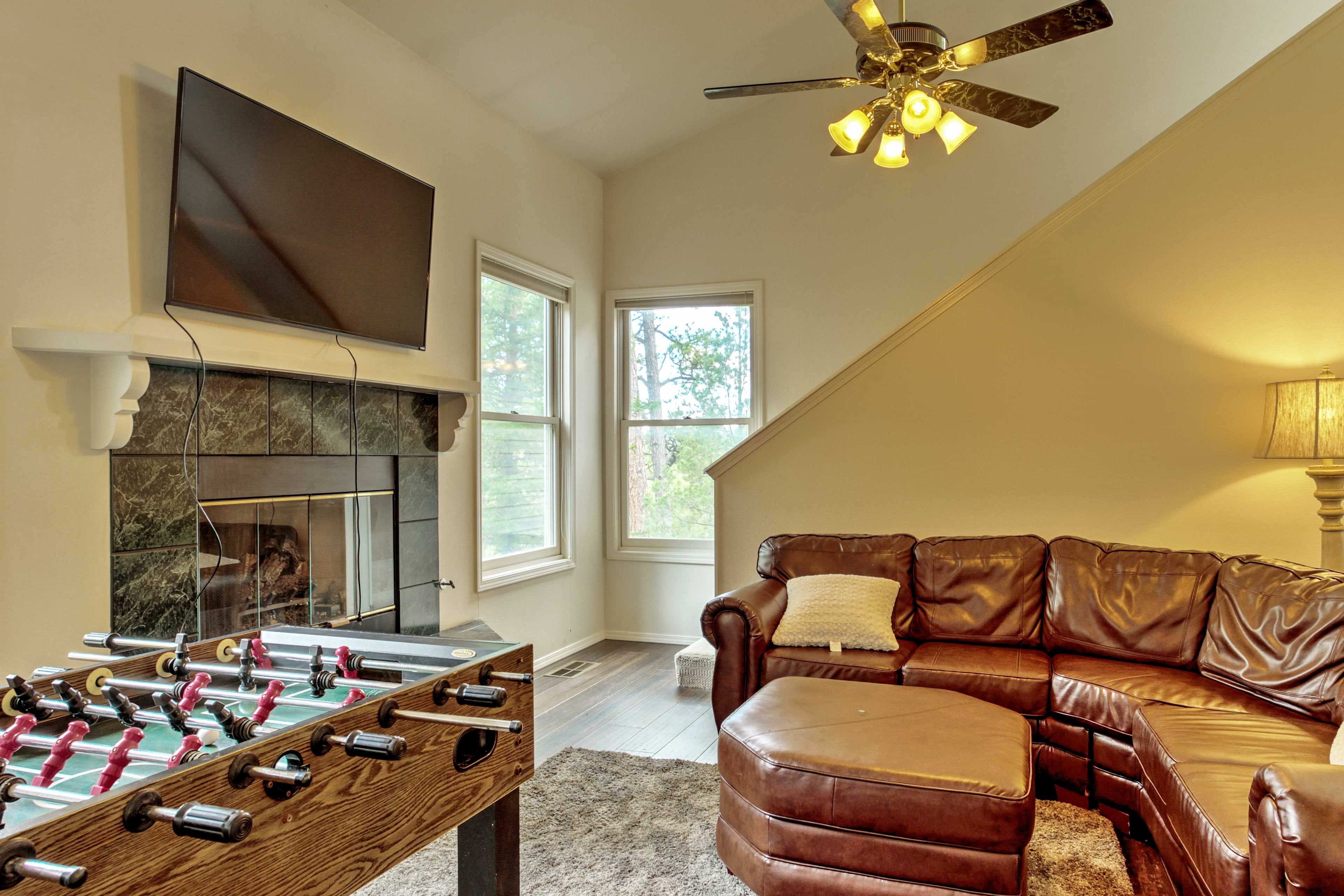 Additional Living Room | Sleeper Sofa | Gas Fireplace | Foosball | Wet Bar