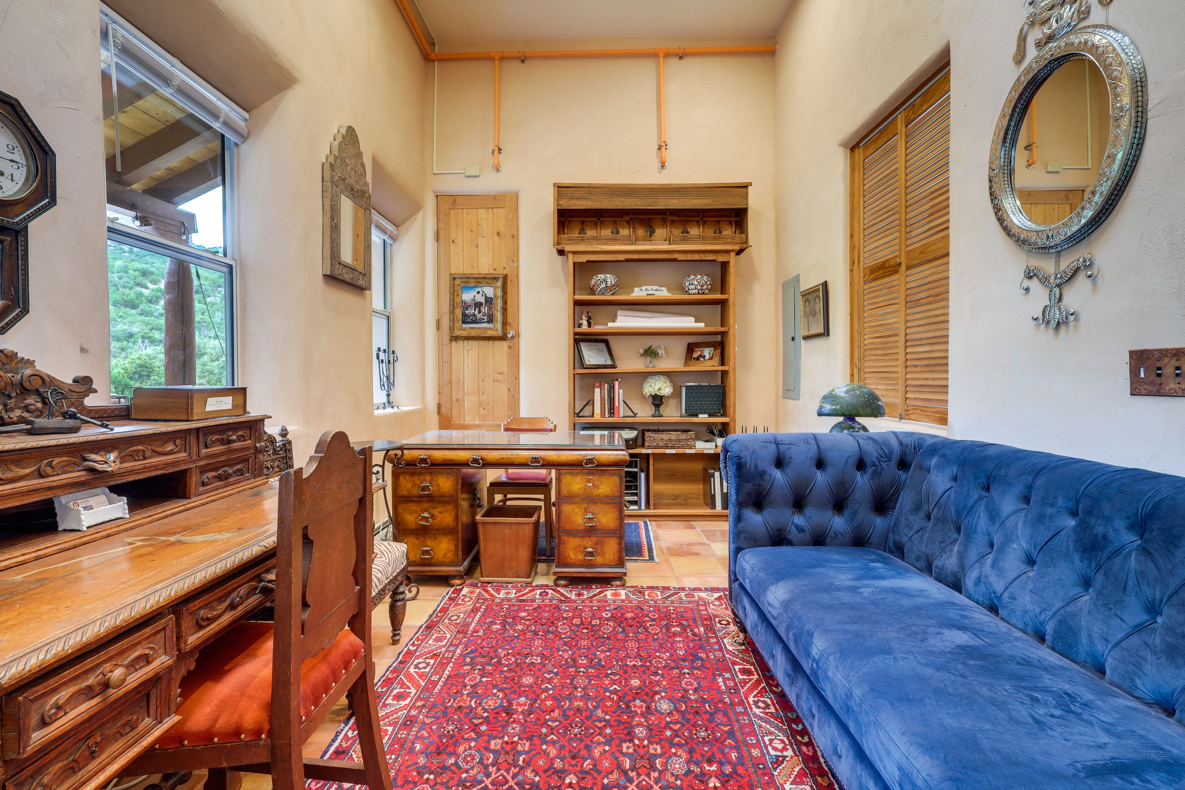 Office | Dedicated Workspace
