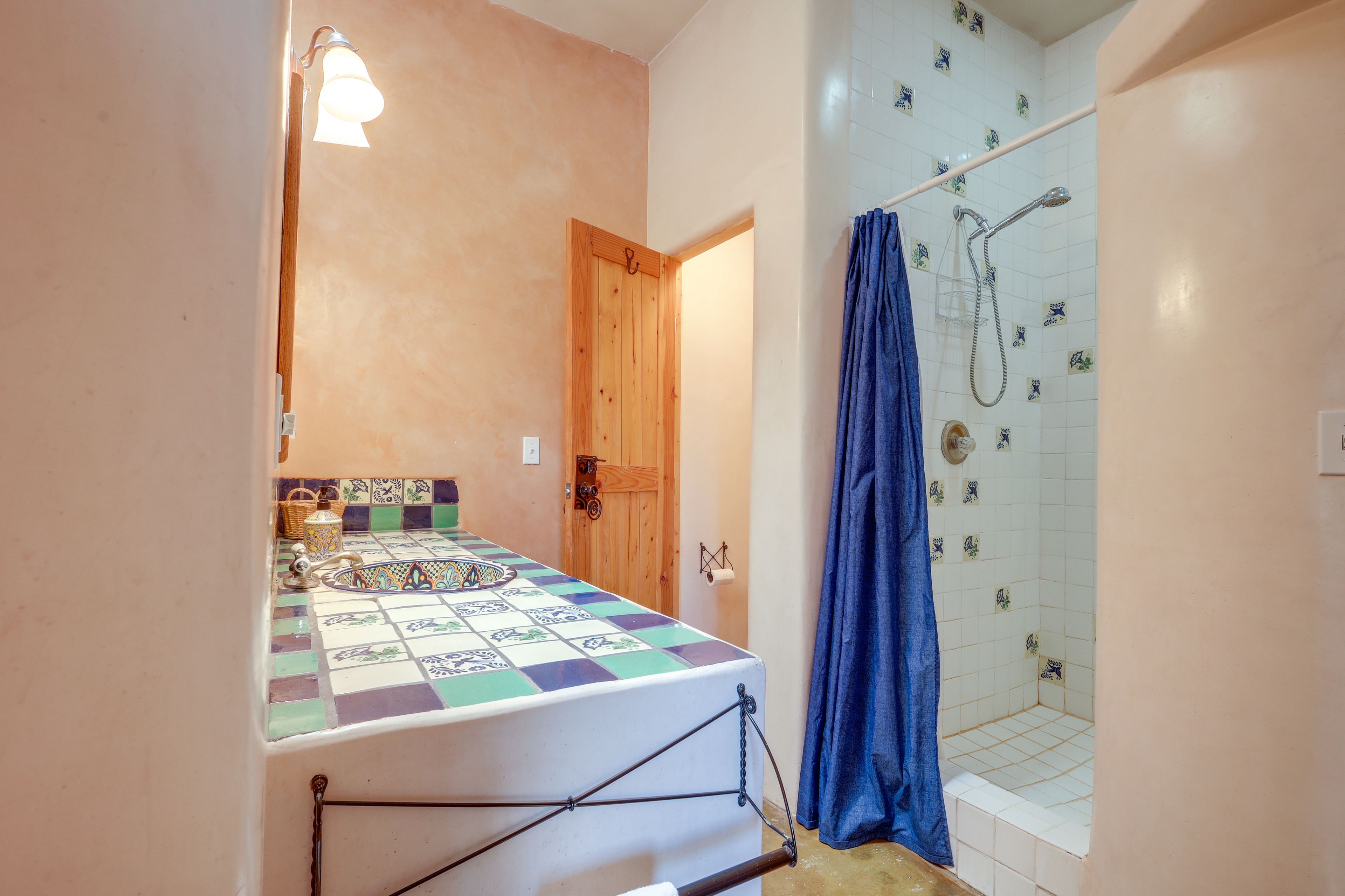 En-Suite Bathroom