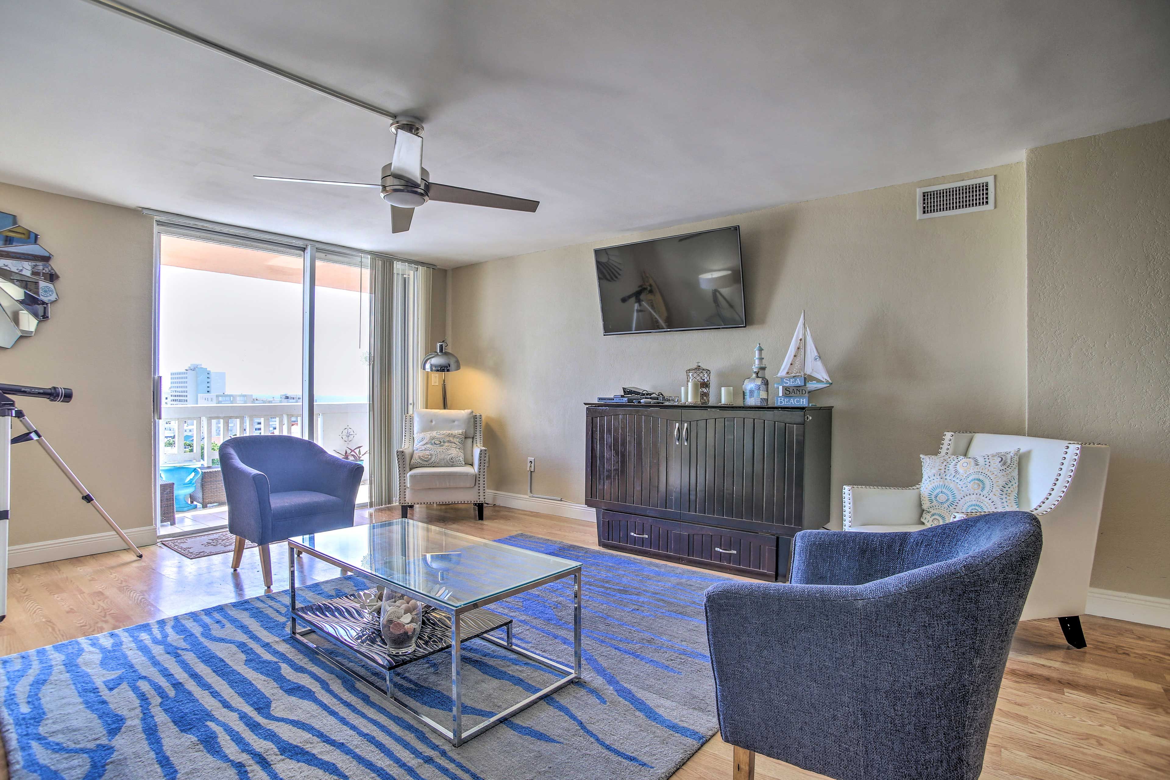 Living Room | Free WiFi