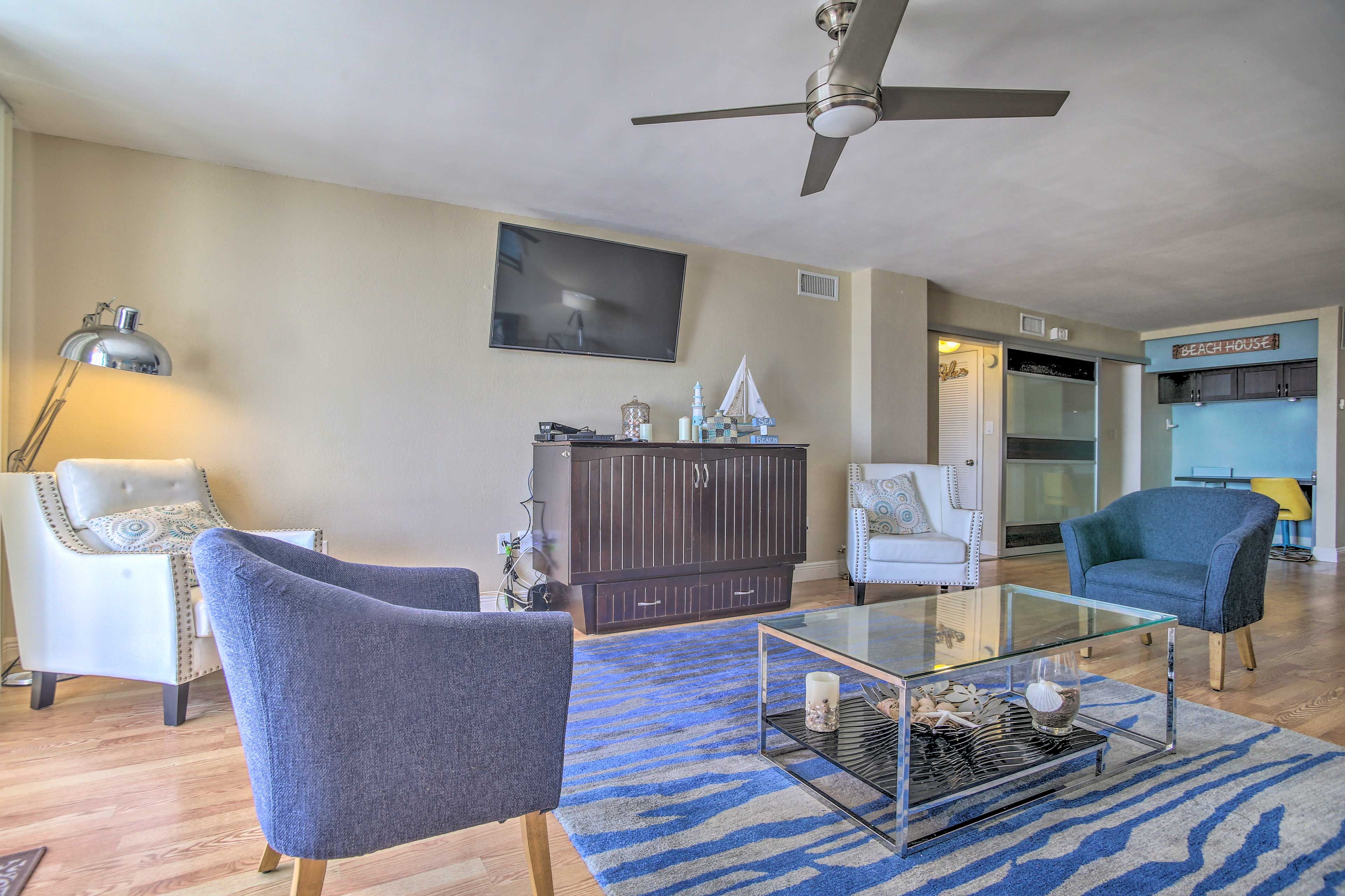Living Room | Sleeper Sofa
