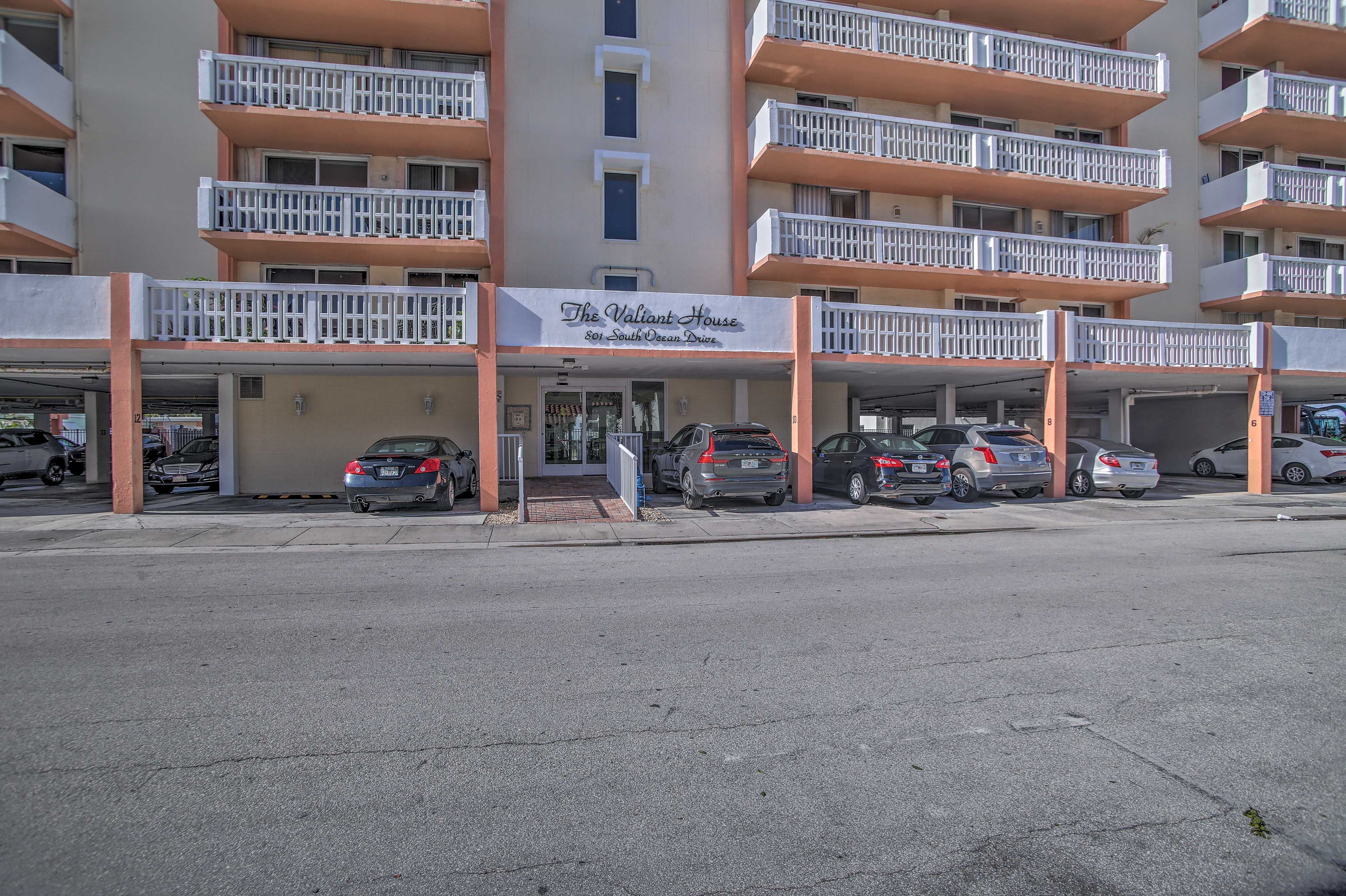 Parking | Designated Covered Spot (1 Vehicle) | Public Parking | Street Parking