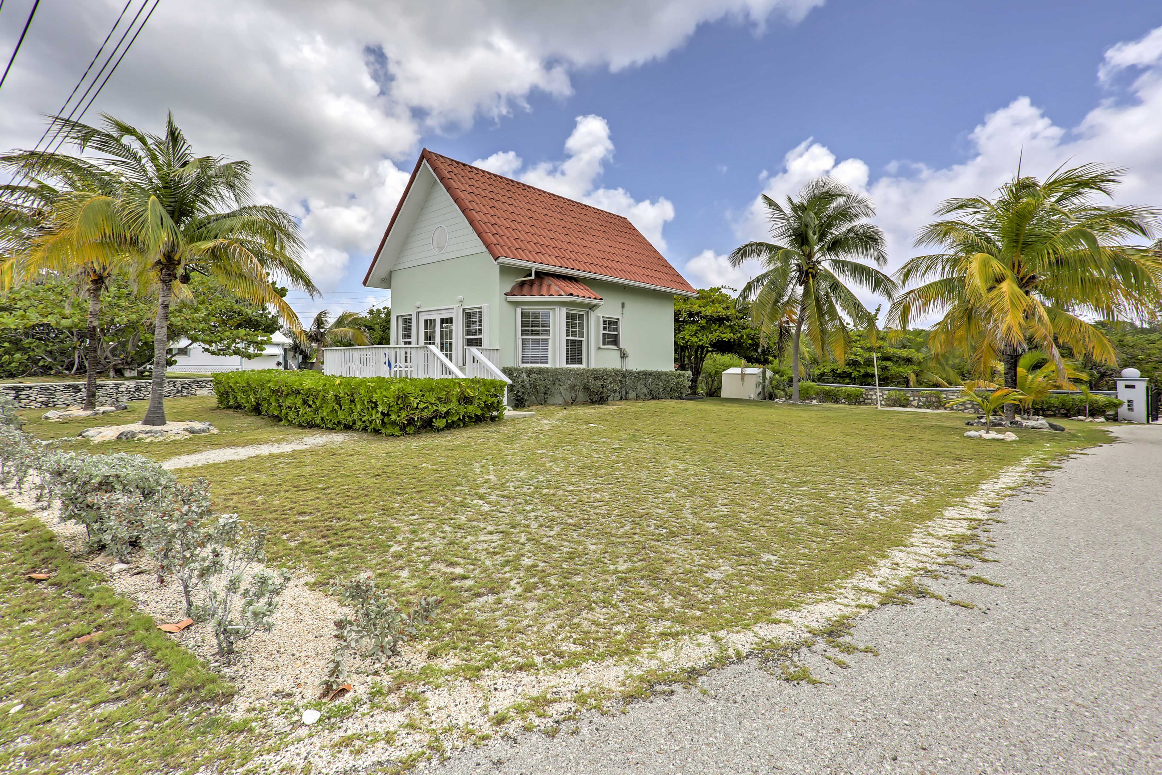 Exterior | Parking Available in Front of Property