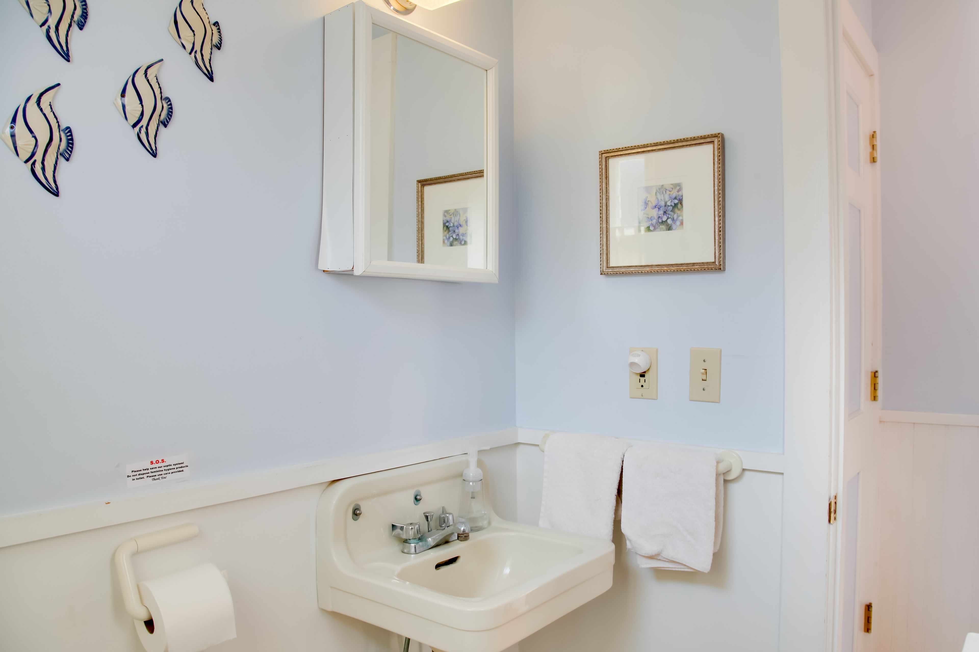 Bathroom | Towels Provided