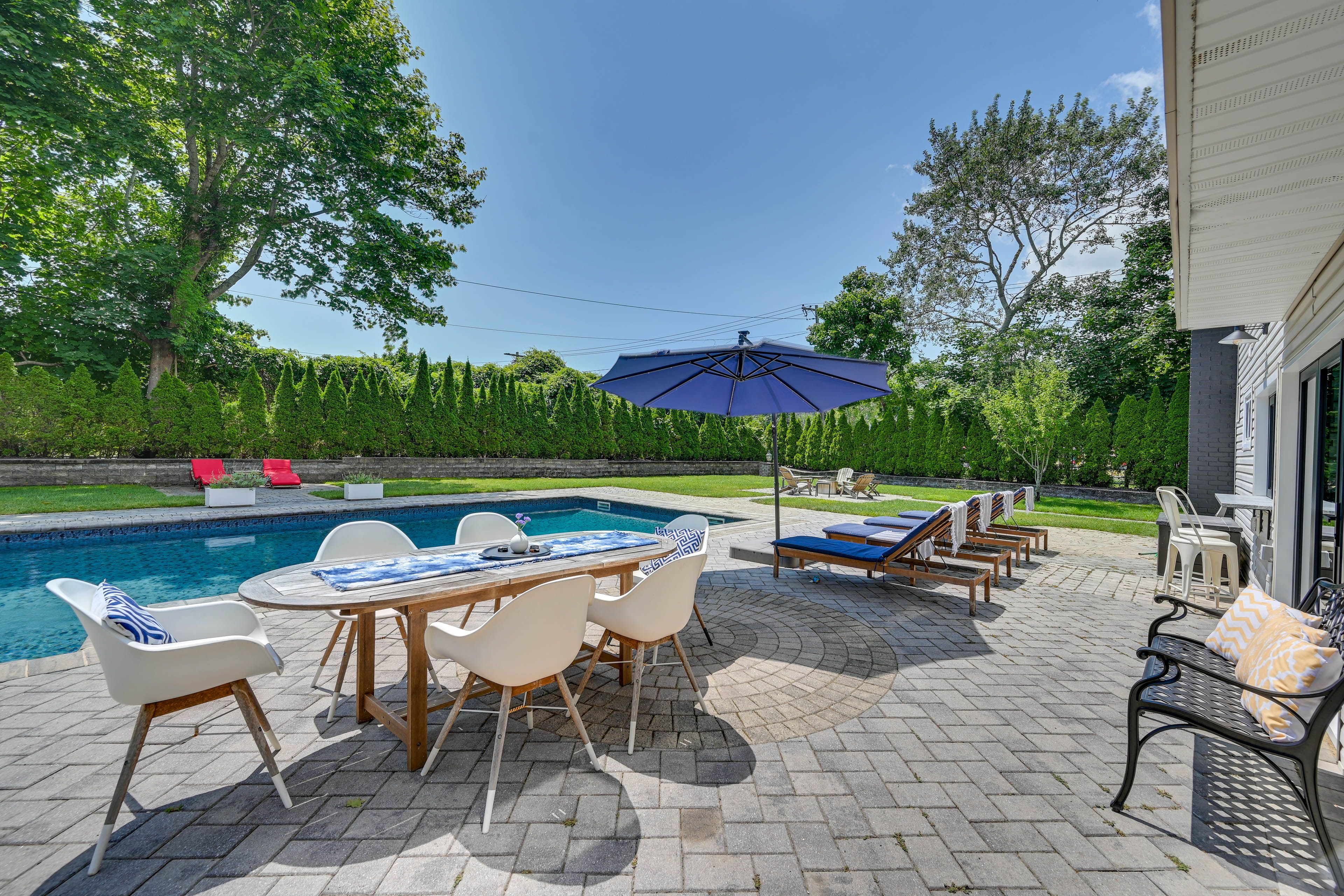 Furnished Patio | Outdoor Dining | Loungers | Gas Grill