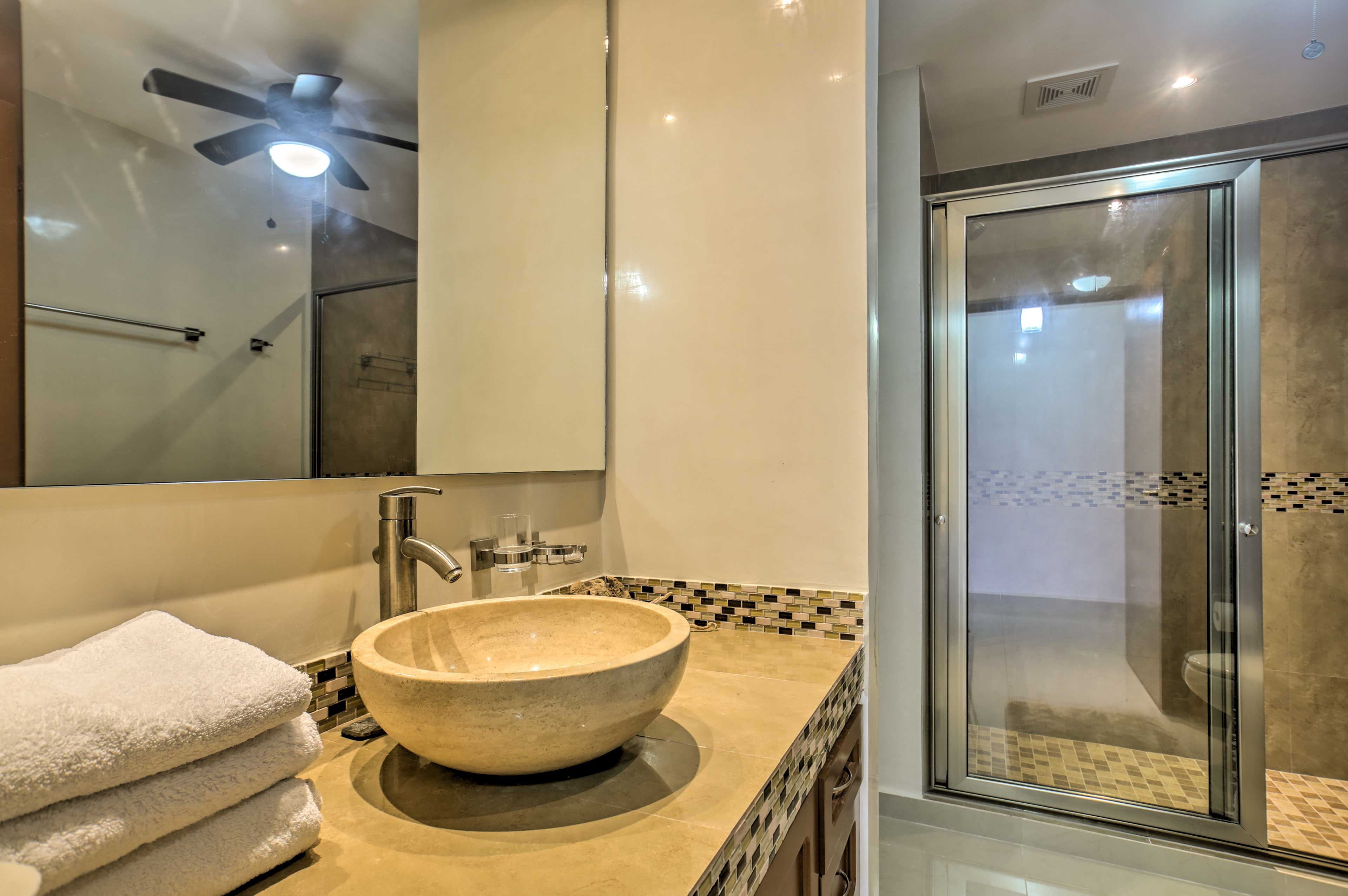 Bathroom | Towels Provided