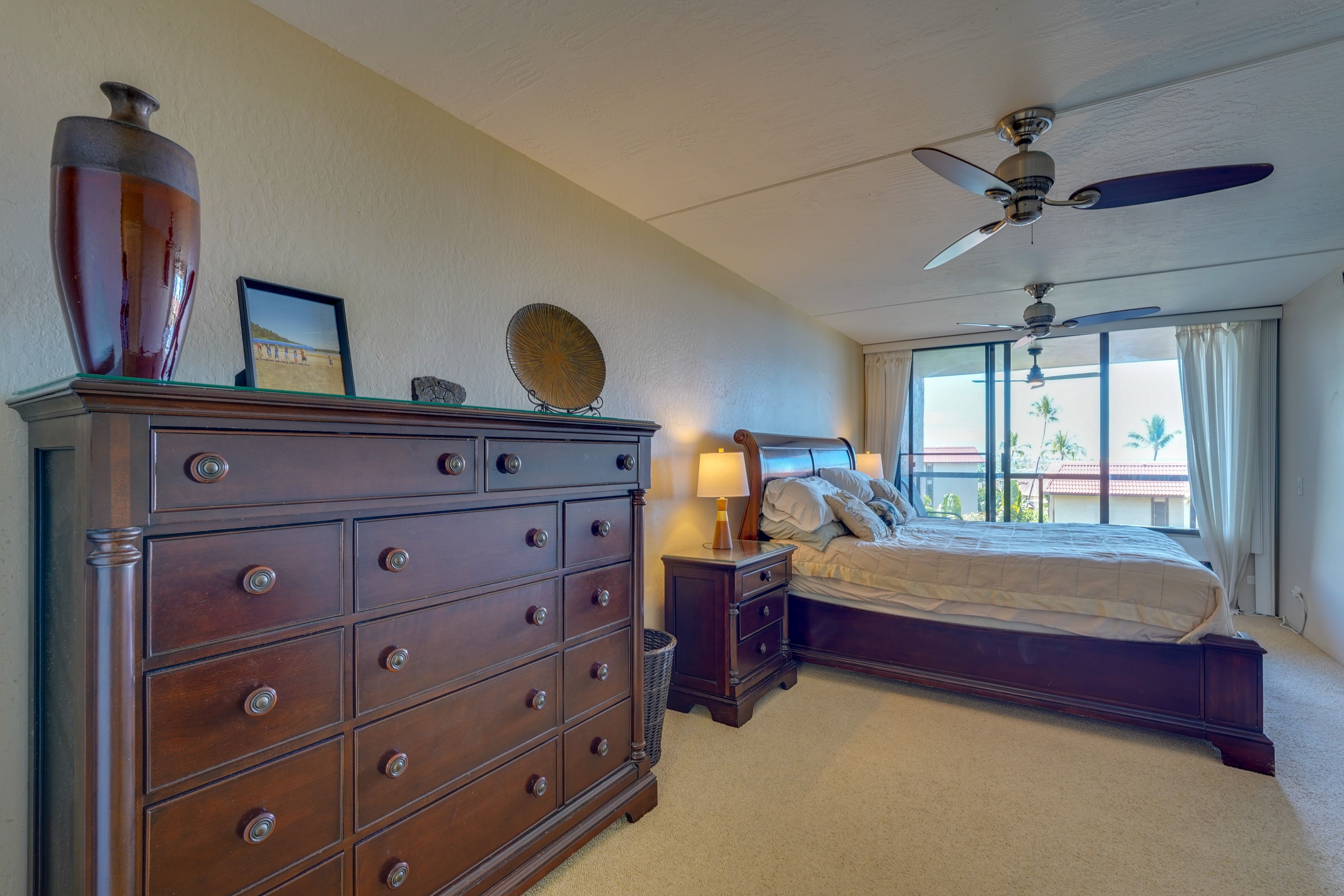 Bedroom | King Bed