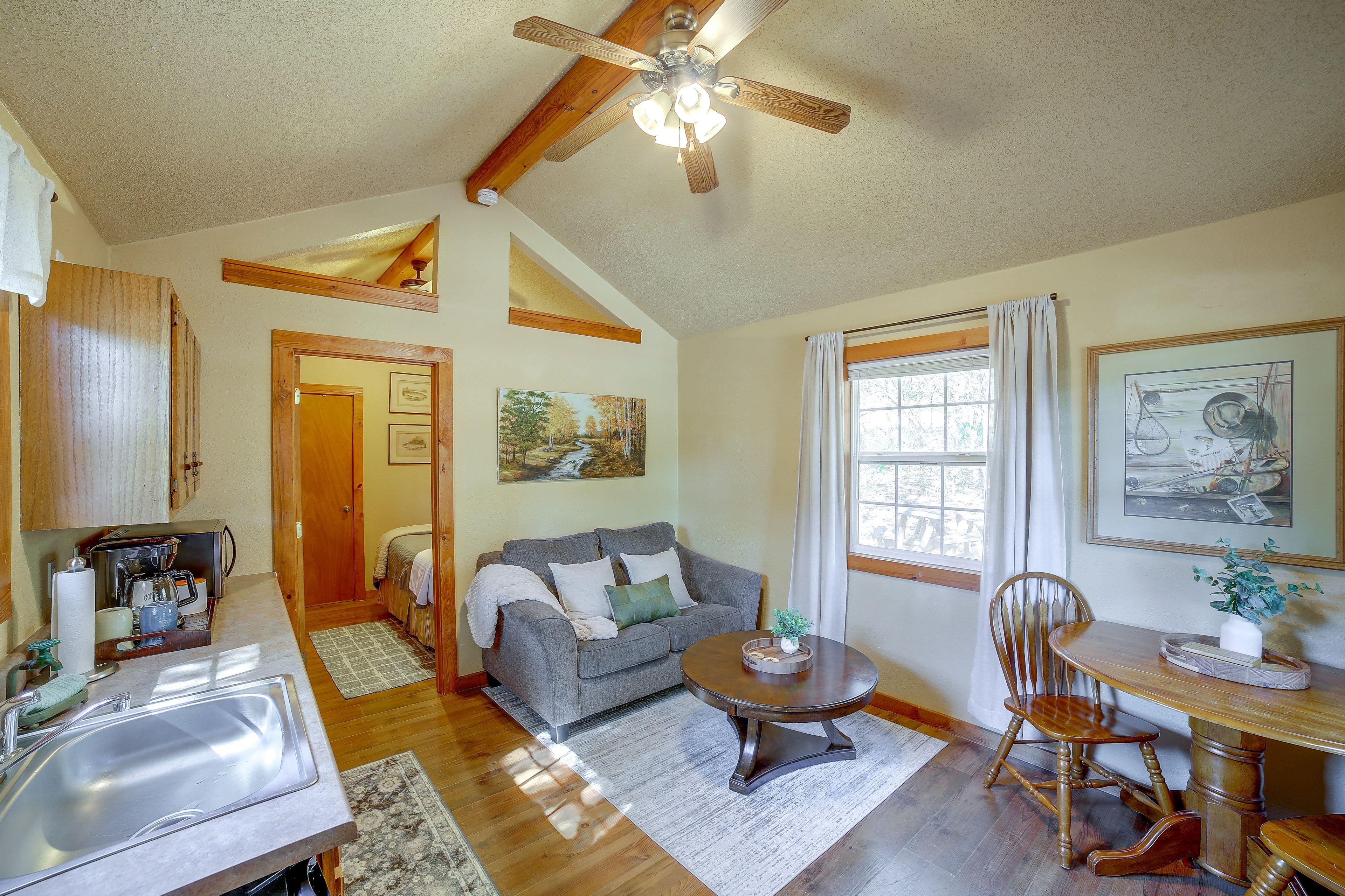 Branson Vacation Rental | 1BR | 1BA | 392 Sq Ft | Stairs Required