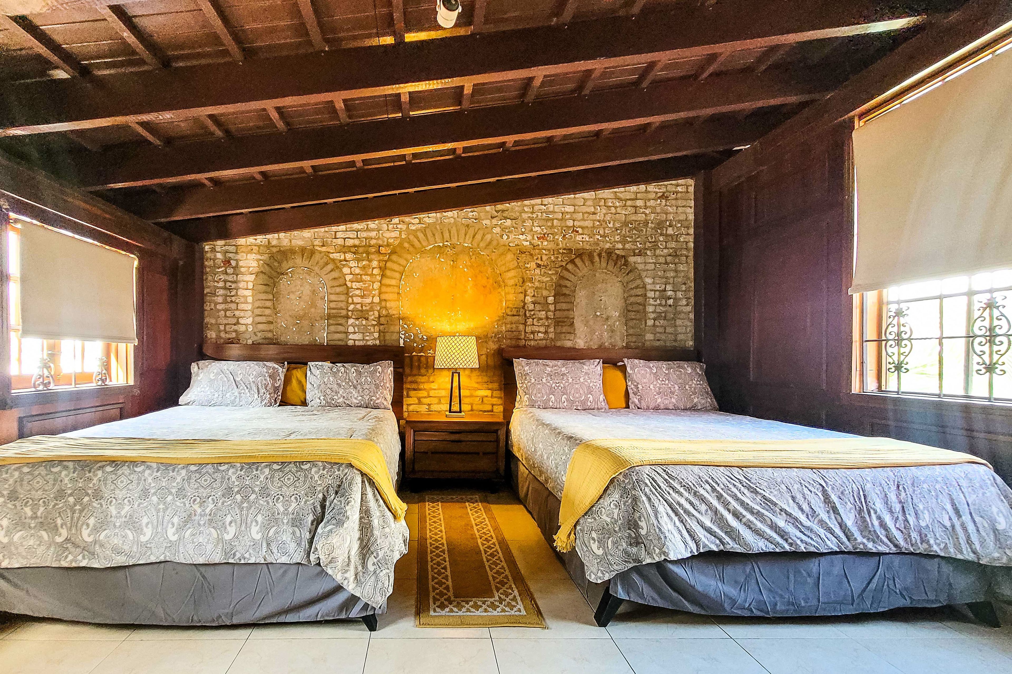 Bedroom 2 | 2 Queen Beds