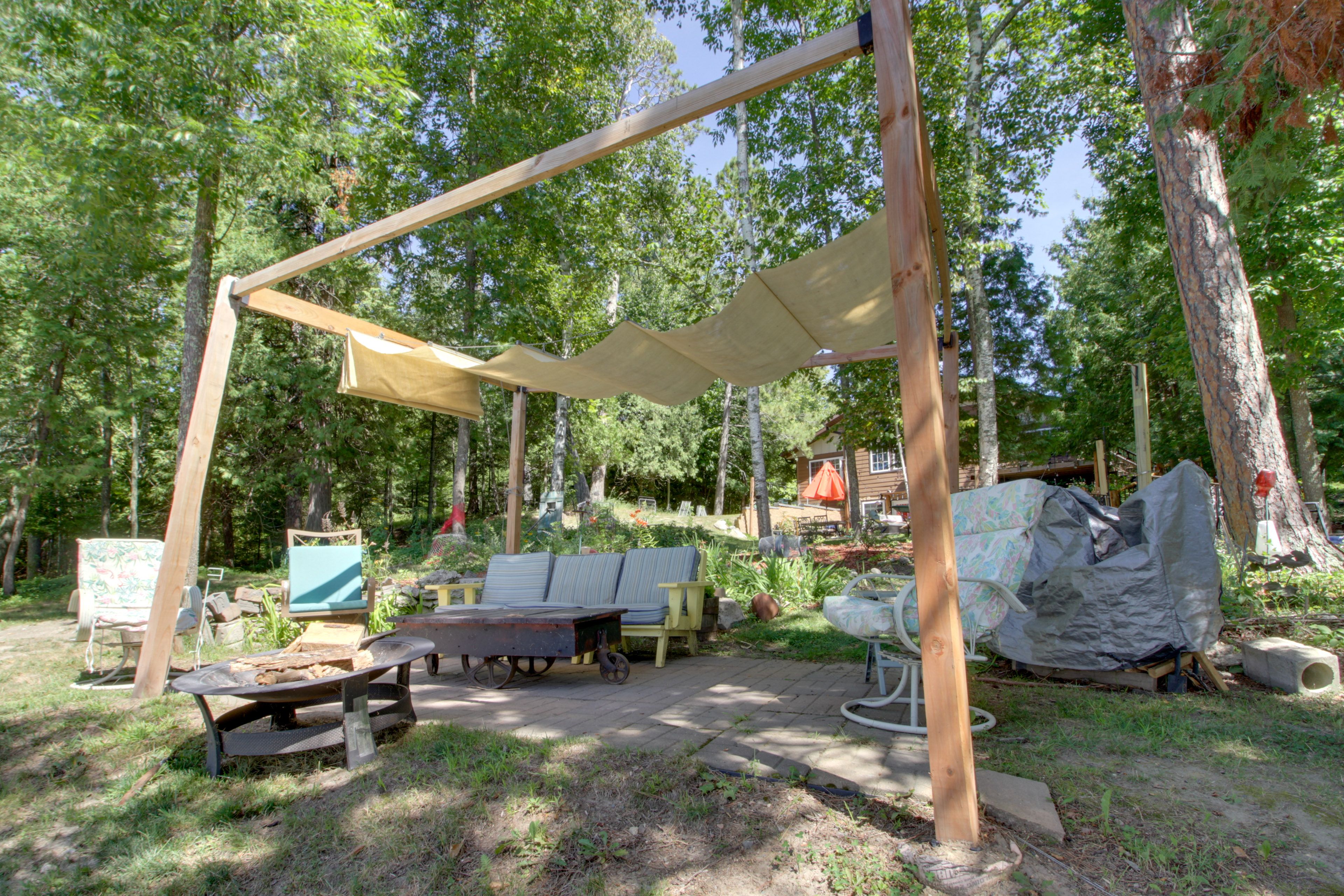 Backyard | Gas Grill | Lakefront | Private Dock