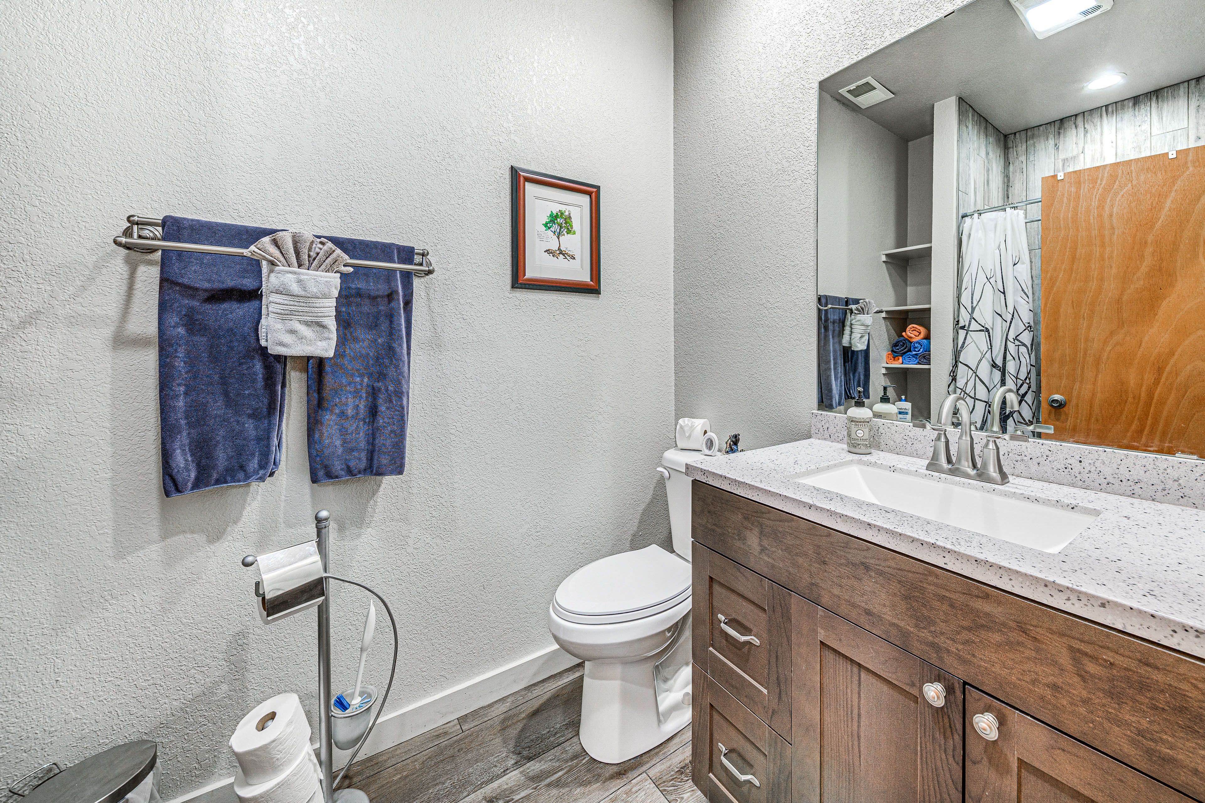 Full Bathroom