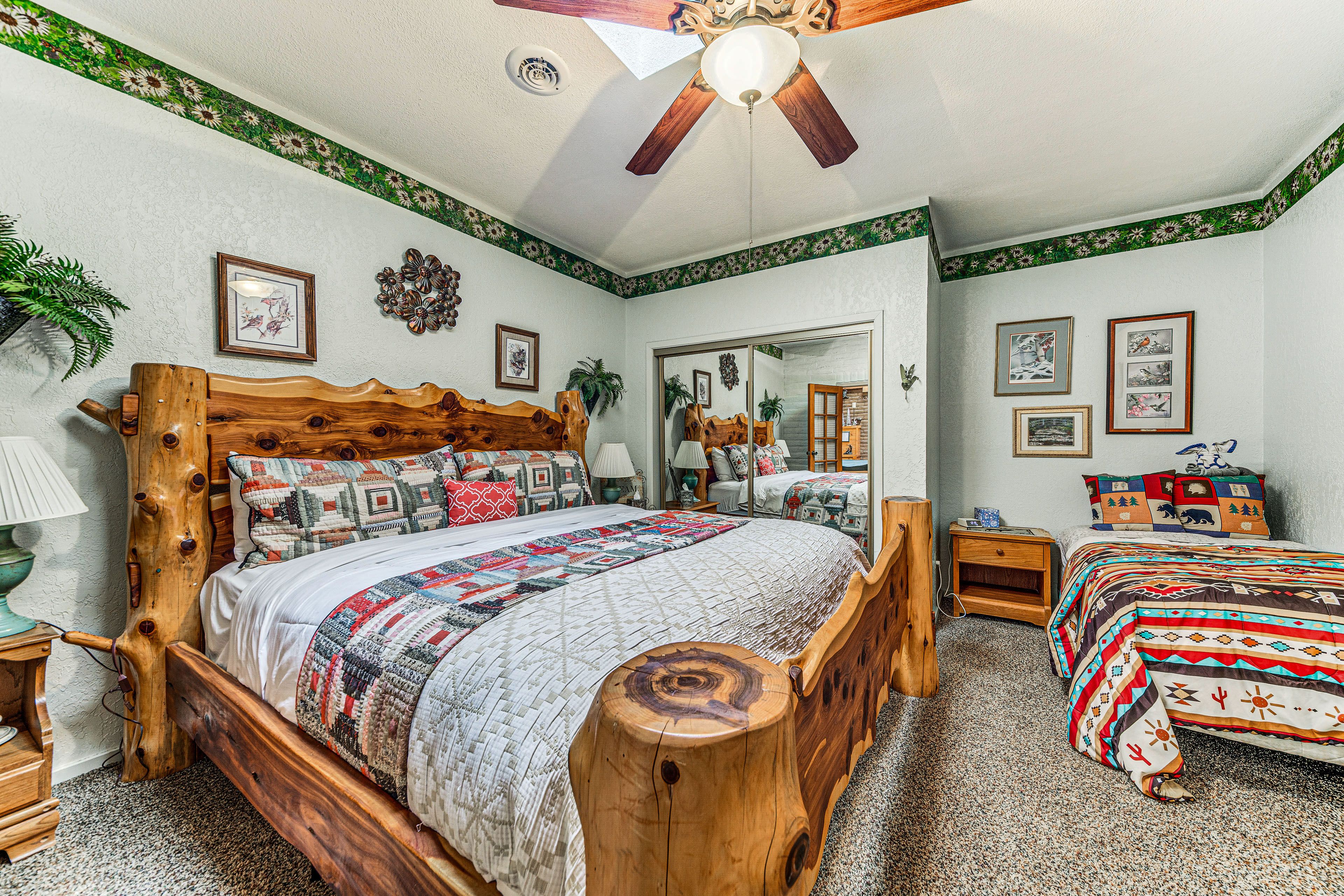 Bedroom 5 | Queen Bed | Twin Bed