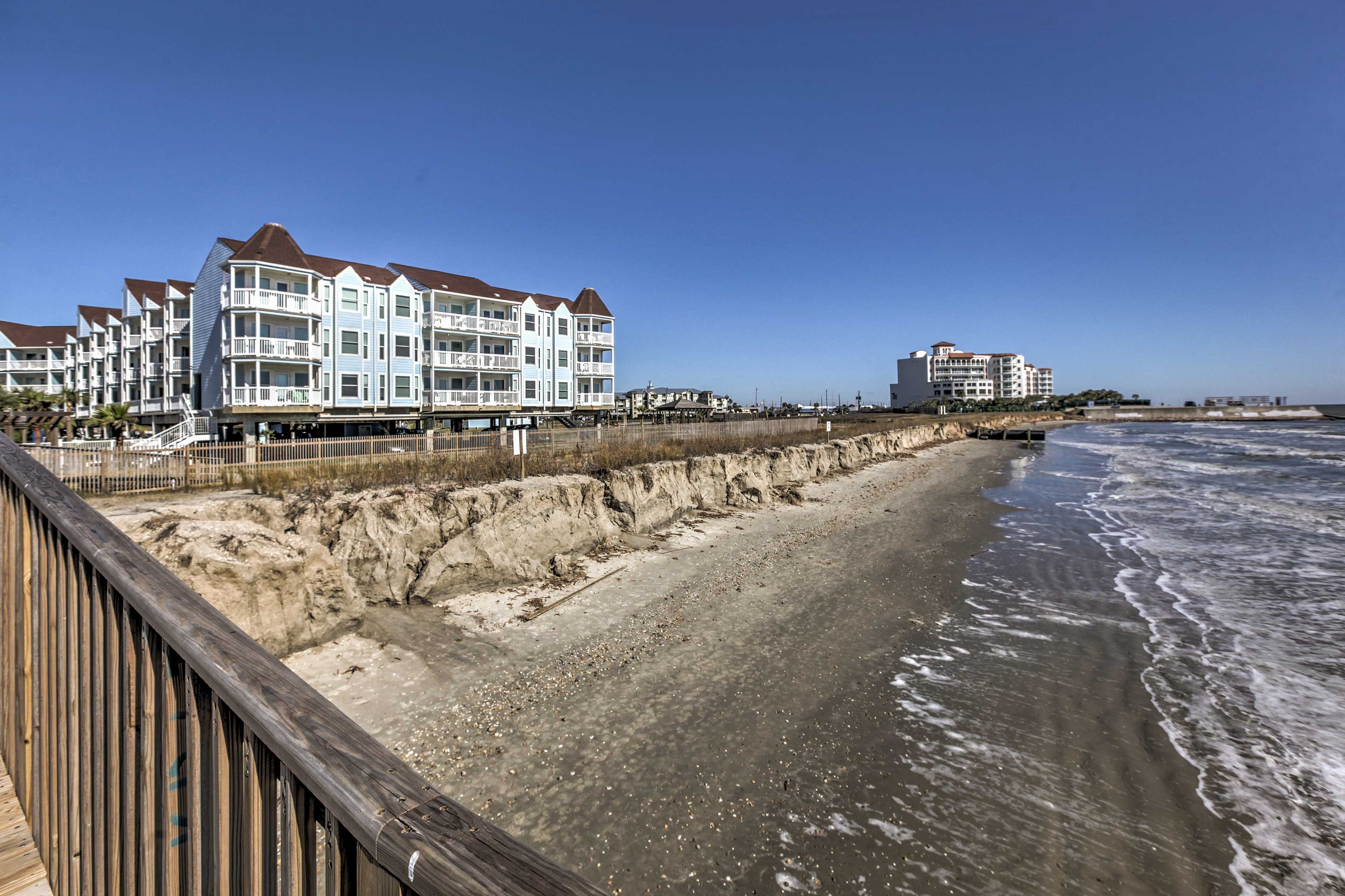 Seascape Resort offers many amenities, including direct beach access.