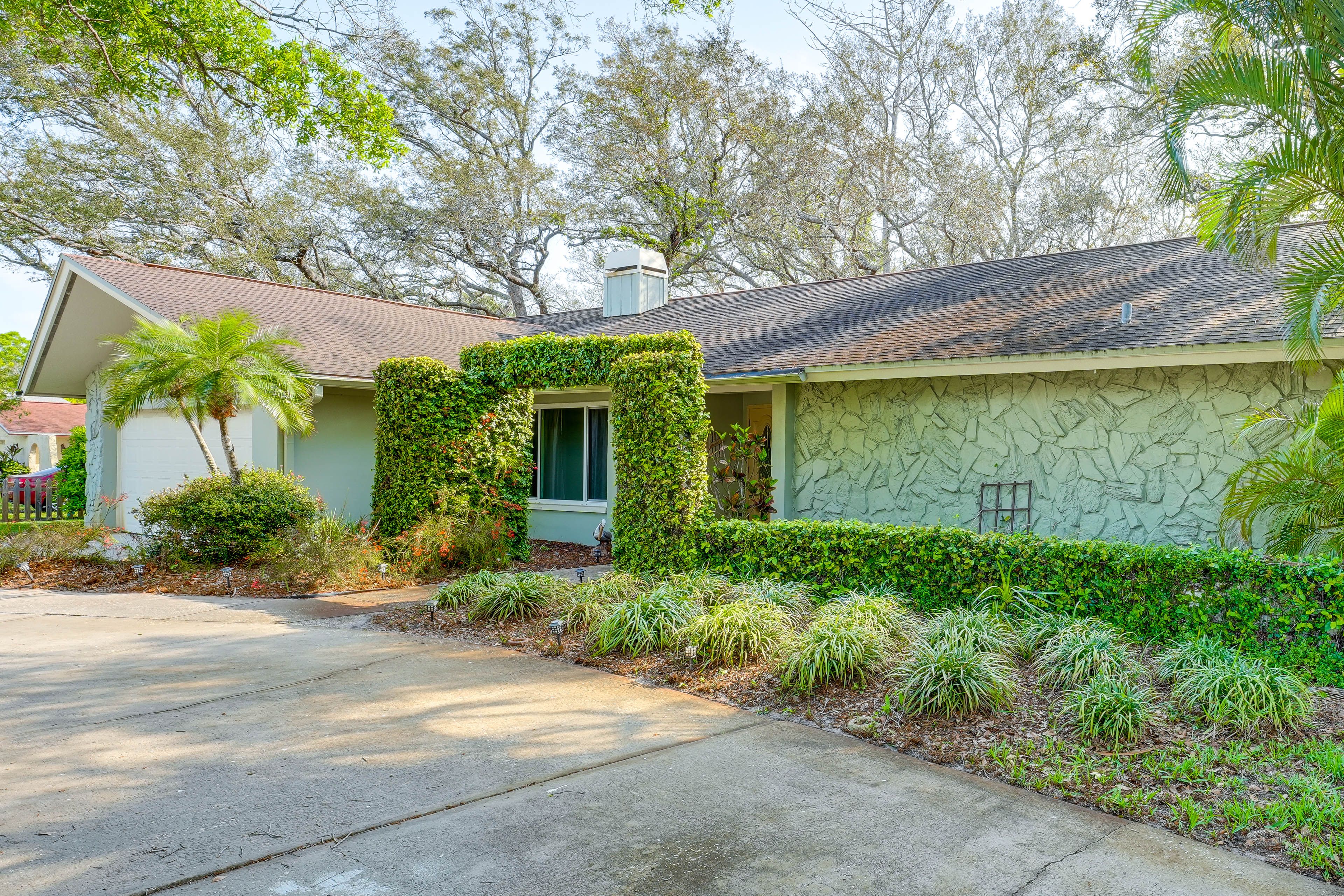 Parking | Garage (2 Vehicles) | Carport (1 Vehicle) | Carport (Trailer Parking)
