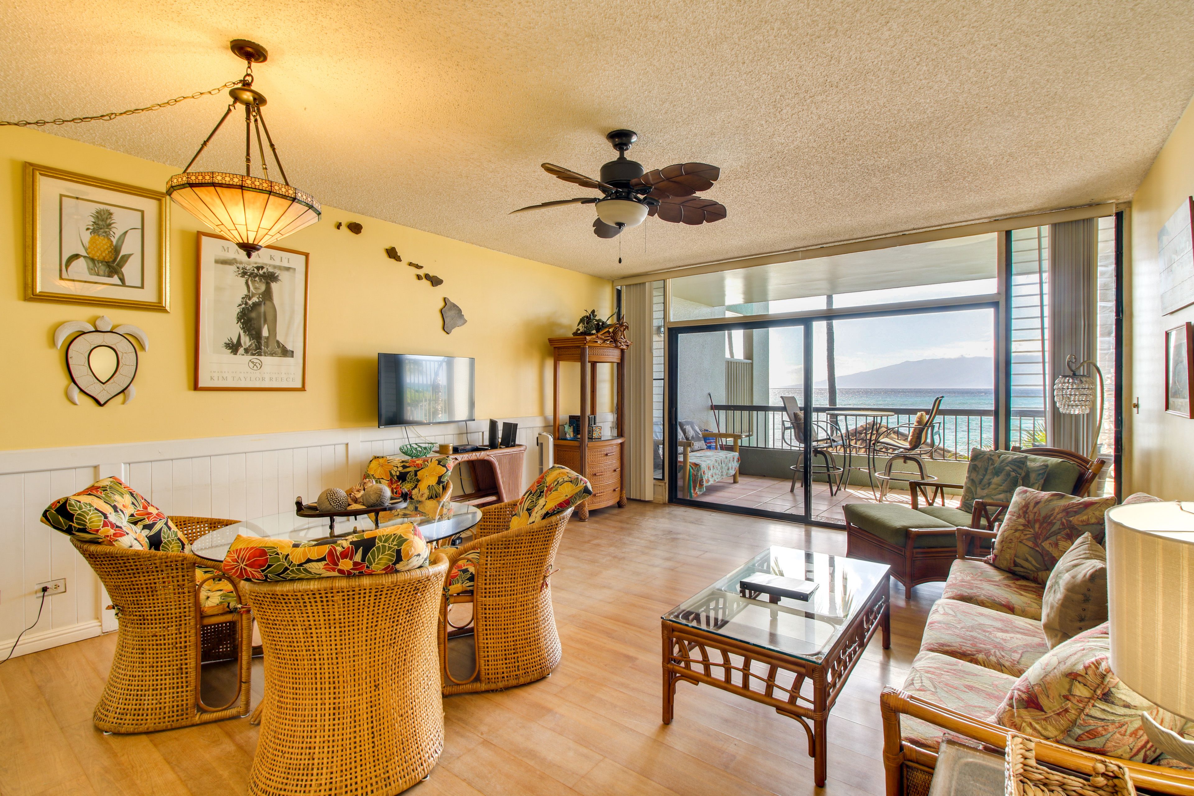 Lahaina Vacation Rental | 1BR | 1BA | Steps Required | 800 Sq Ft