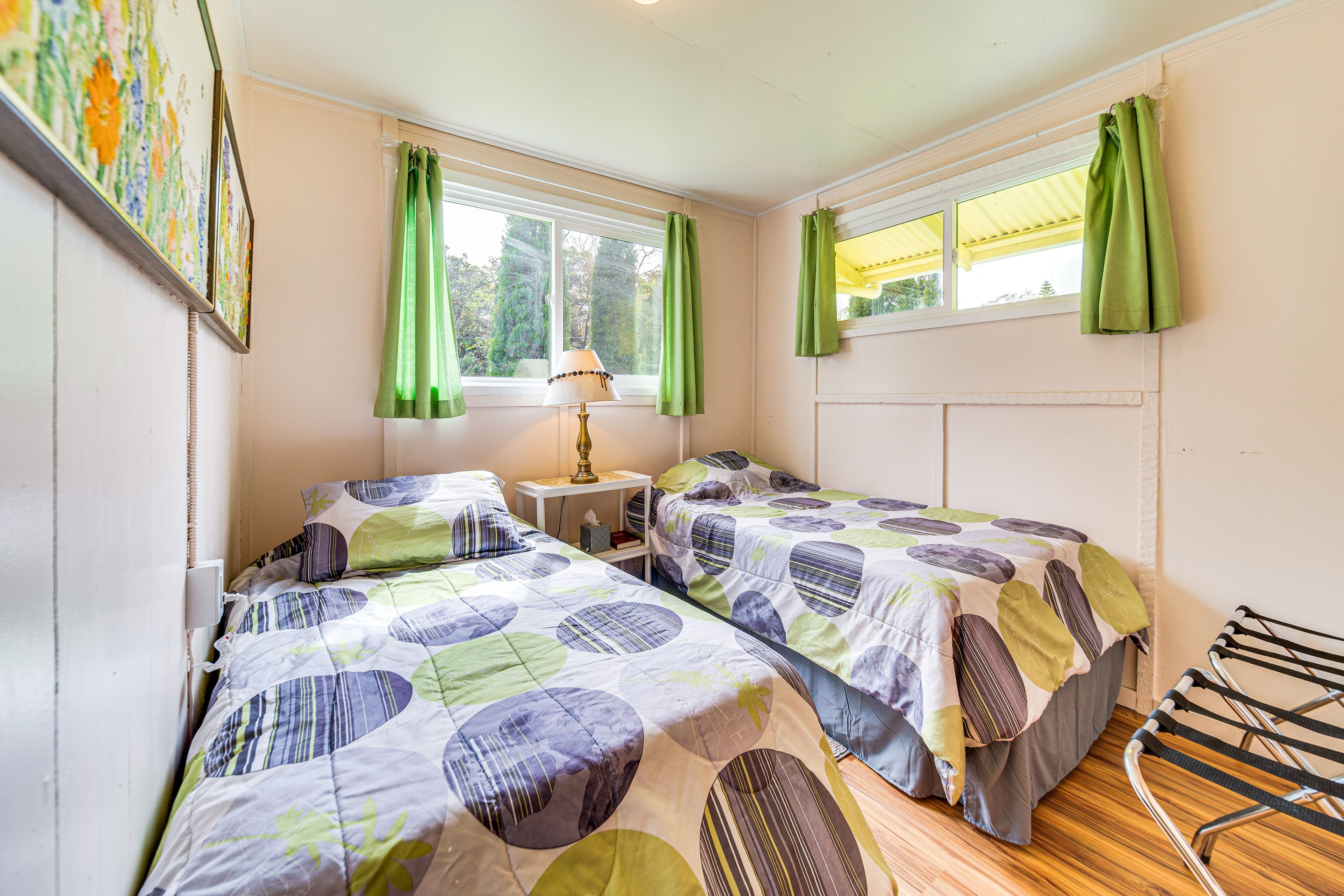 Bedroom 2 | 2 Twin Beds