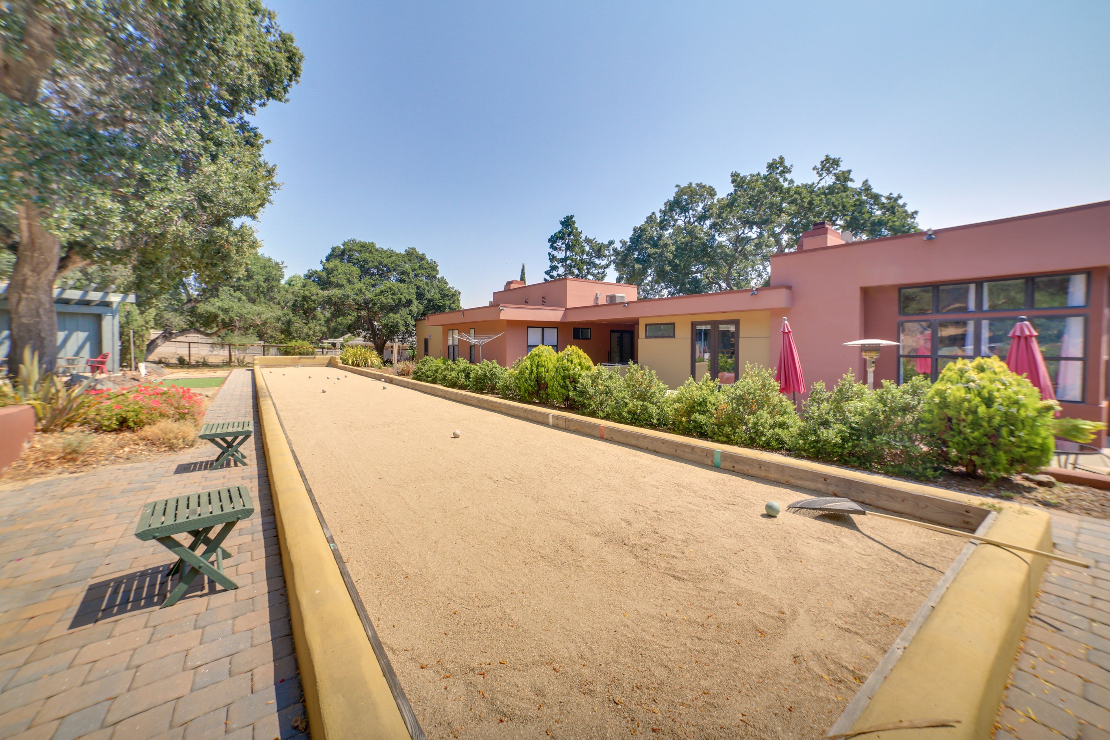 Exterior | Bocce Ball Court