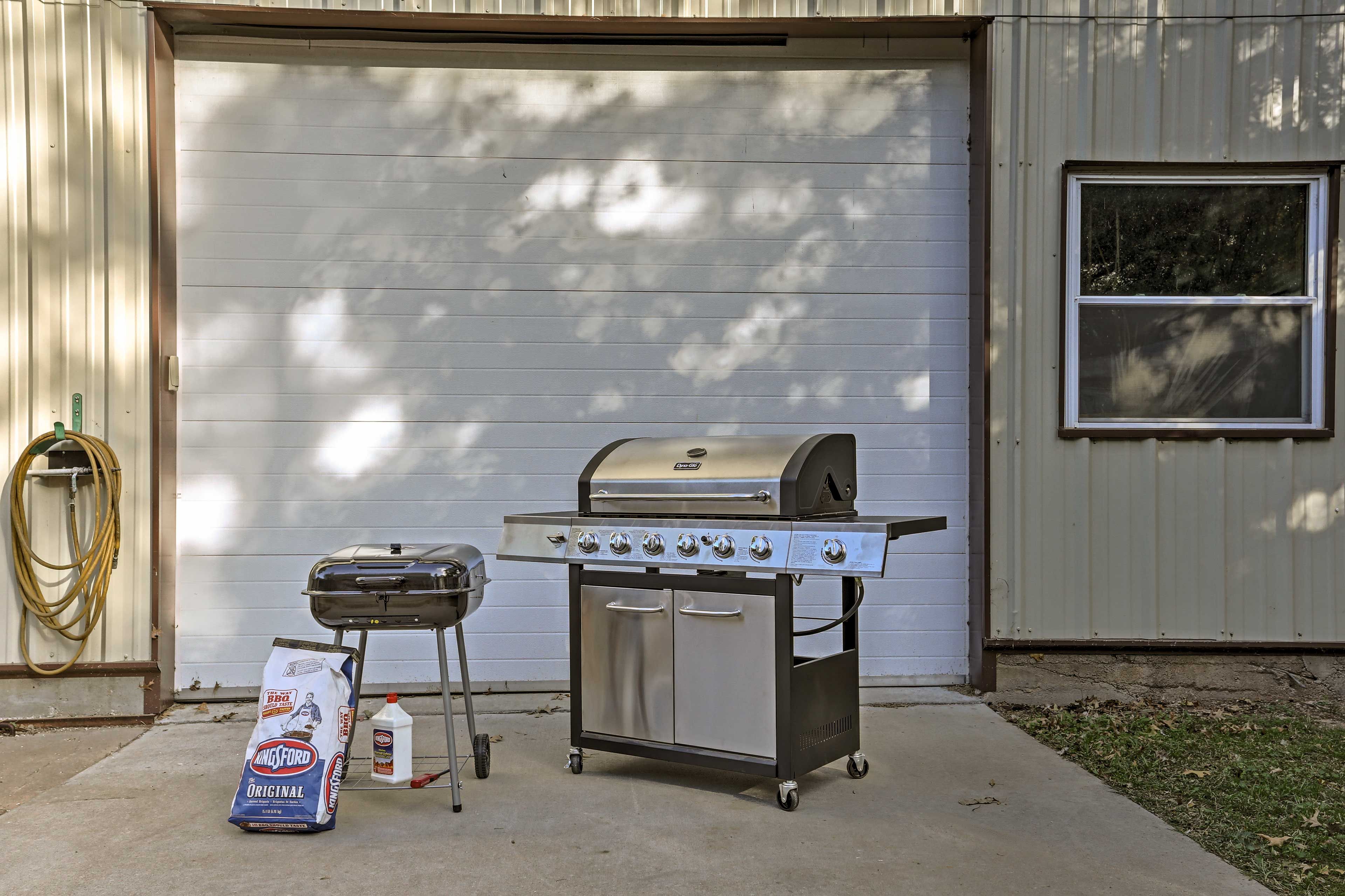 Property Exterior | Gas & Charcoal Grill