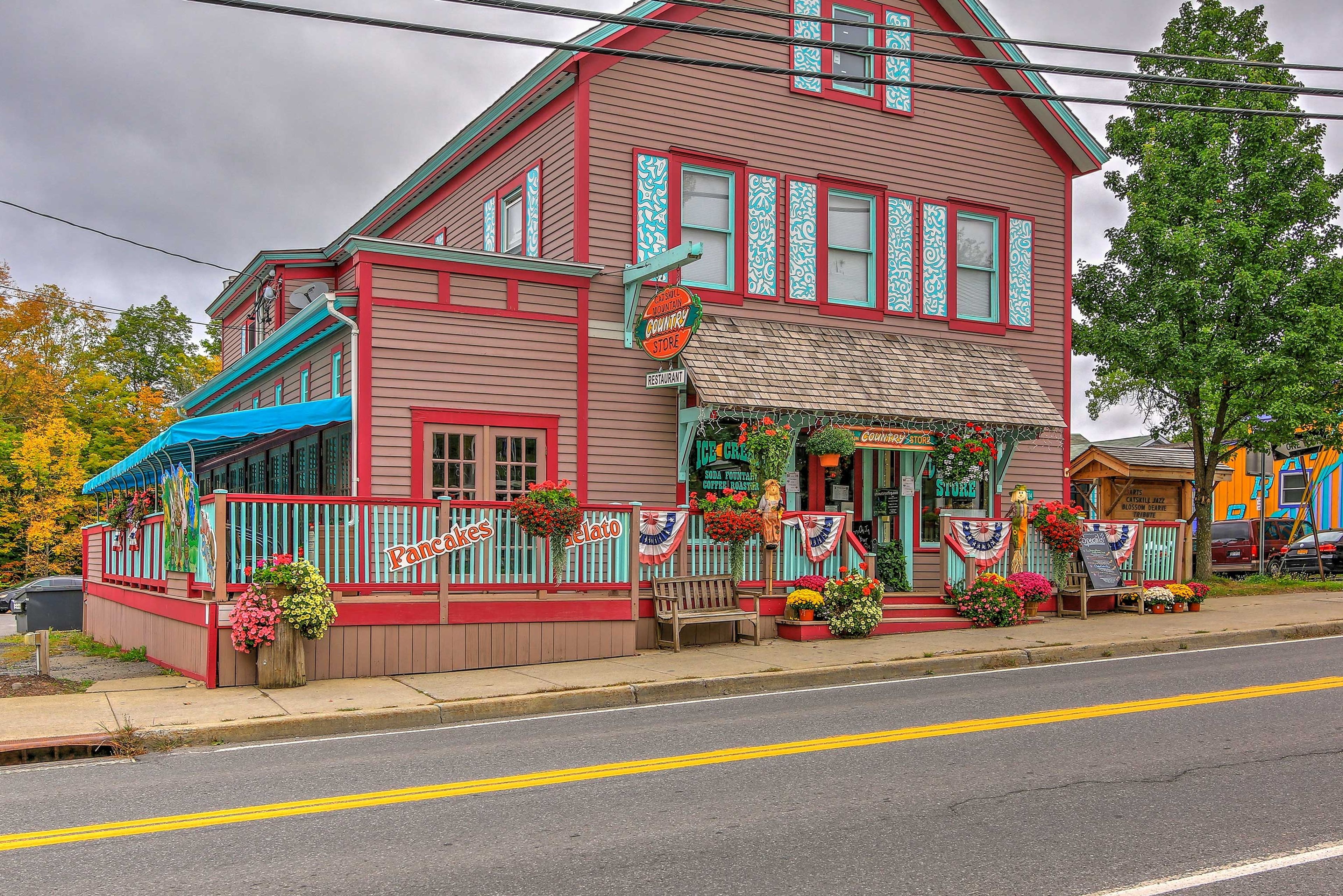 You'll love being situated right above the Country Store!
