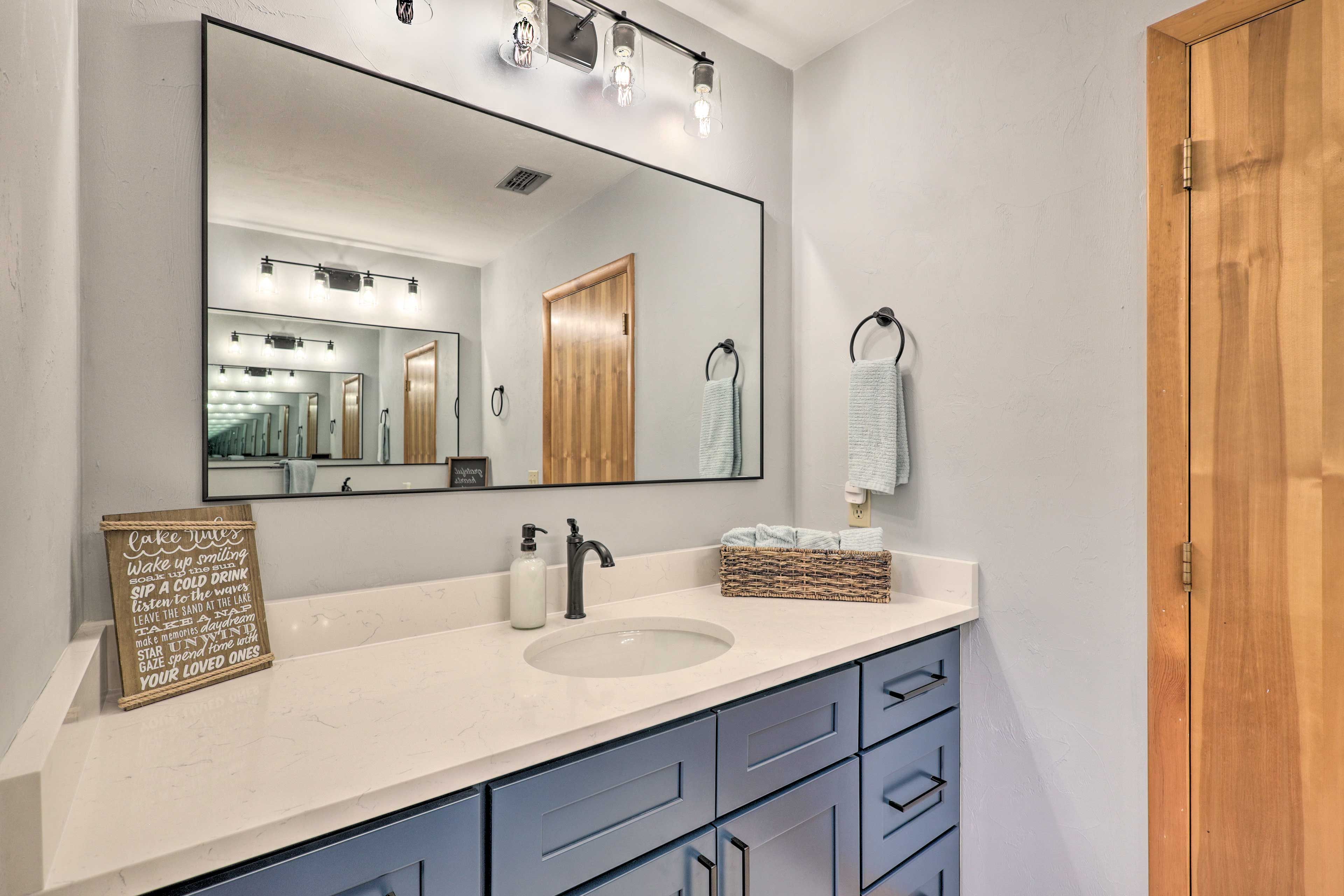Full Bathroom