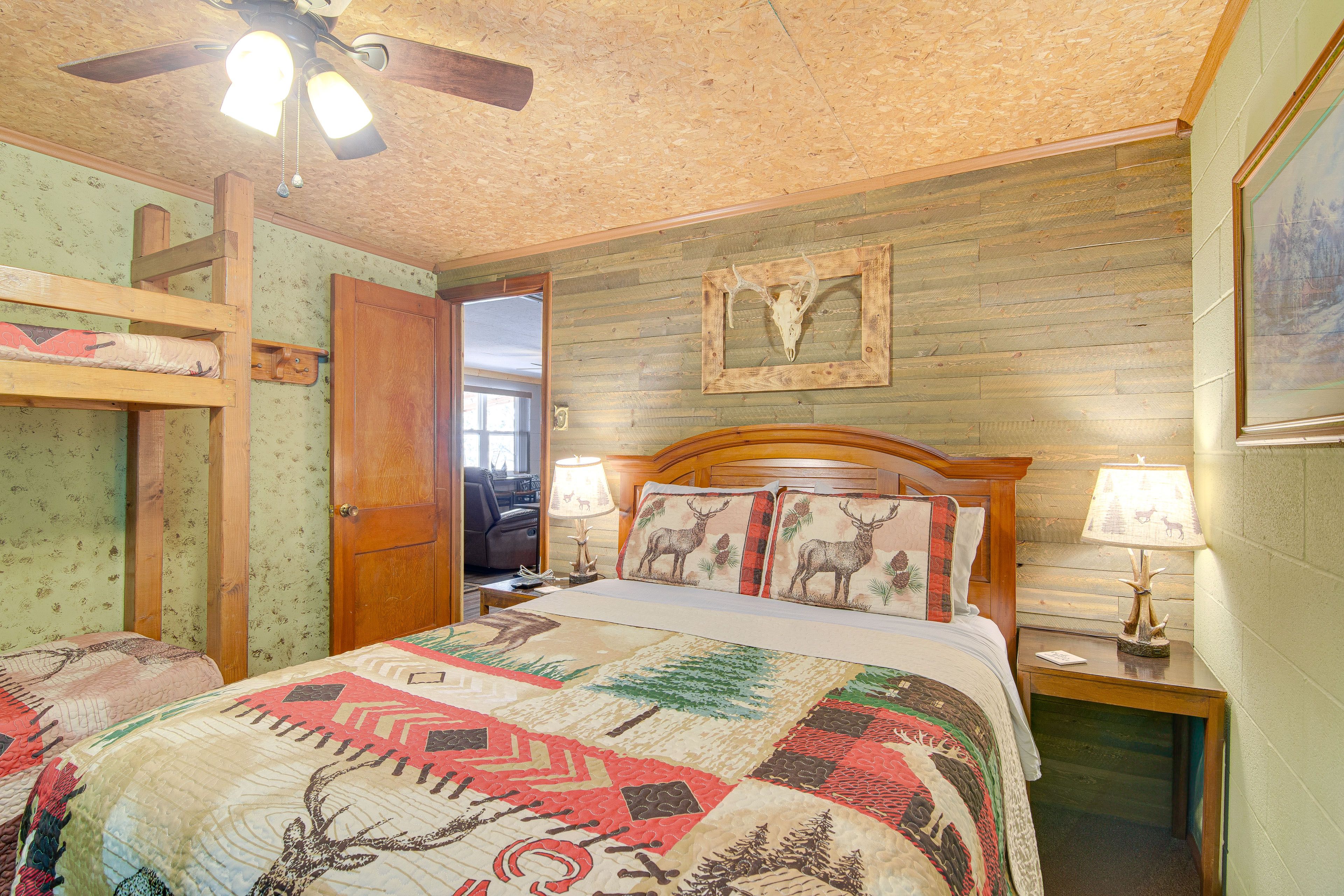 Bedroom 1 | Queen Bed | Twin Bunk Bed