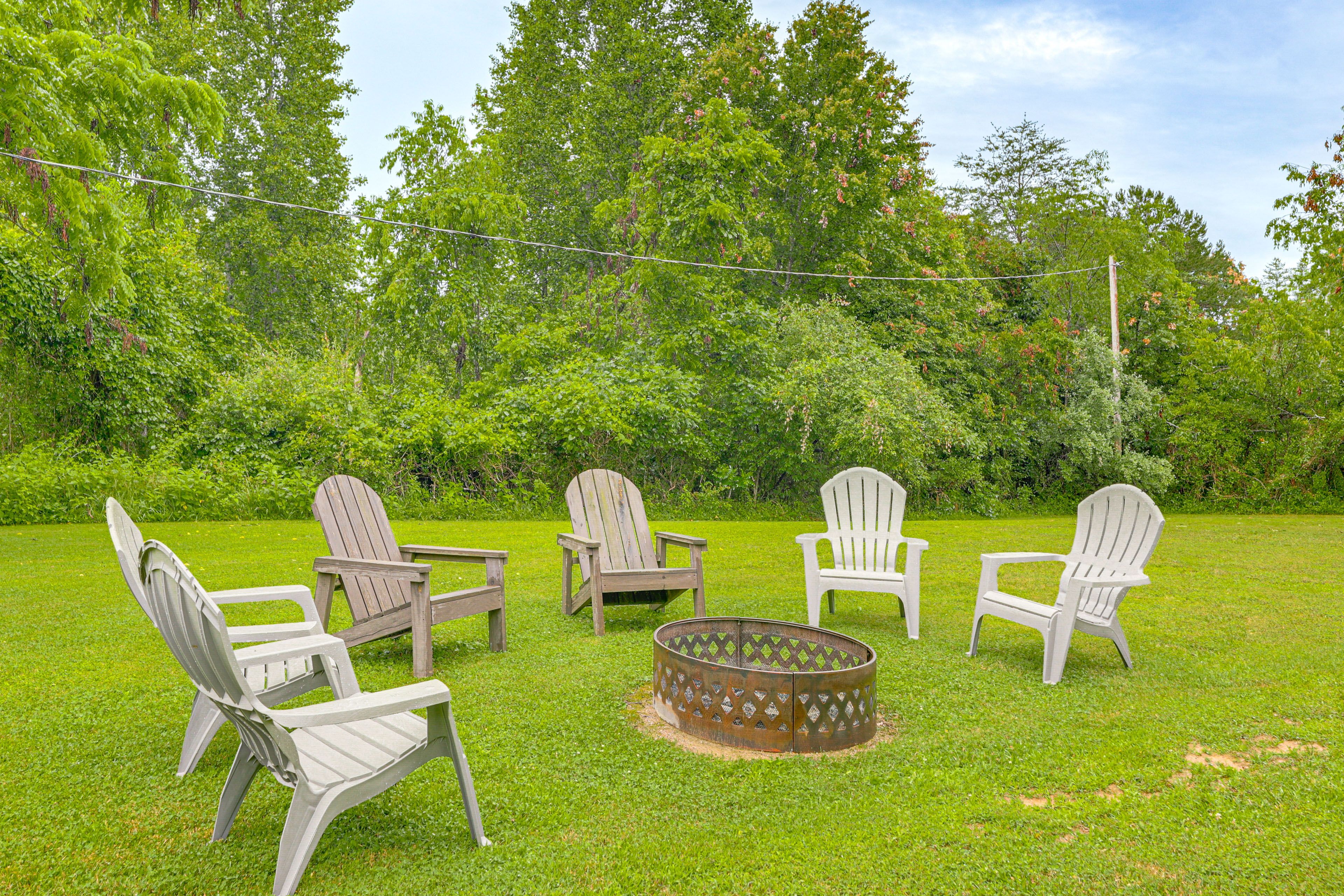 Exterior | Wood-Burning Fire Pit