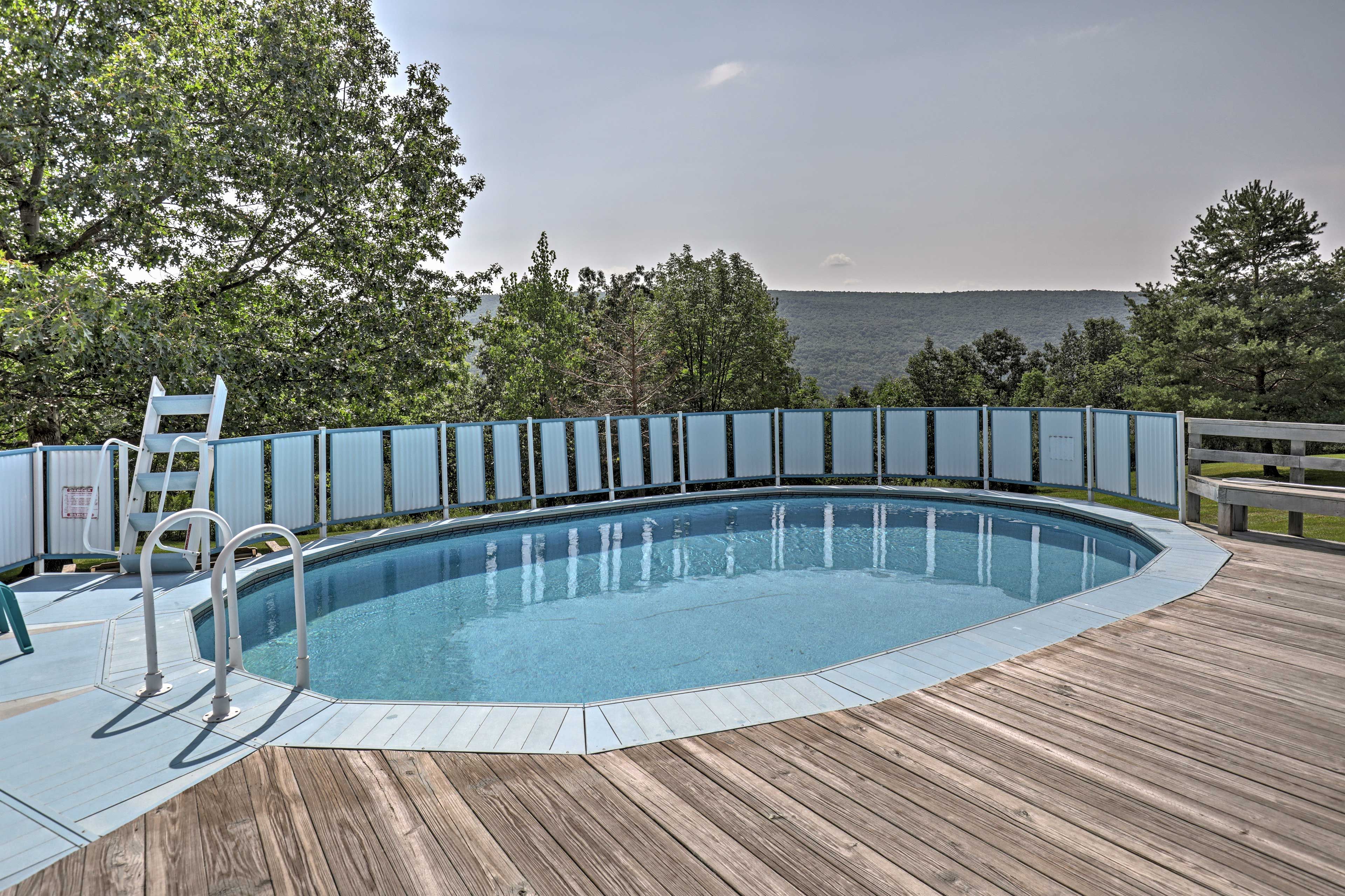 Seasonal Private Pool (Available Memorial Day-Labor Day)