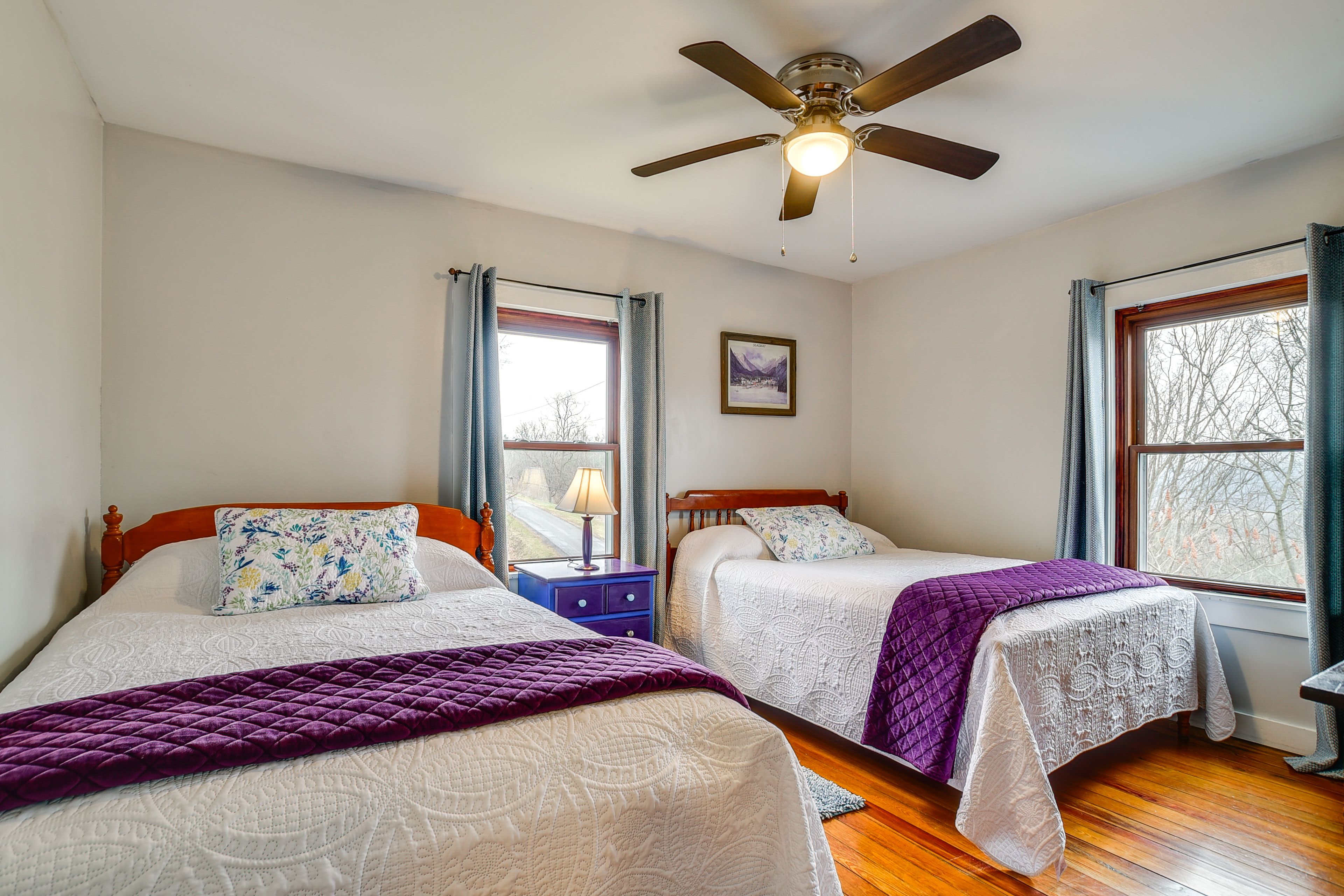 Bedroom 3 | 2 Full Beds