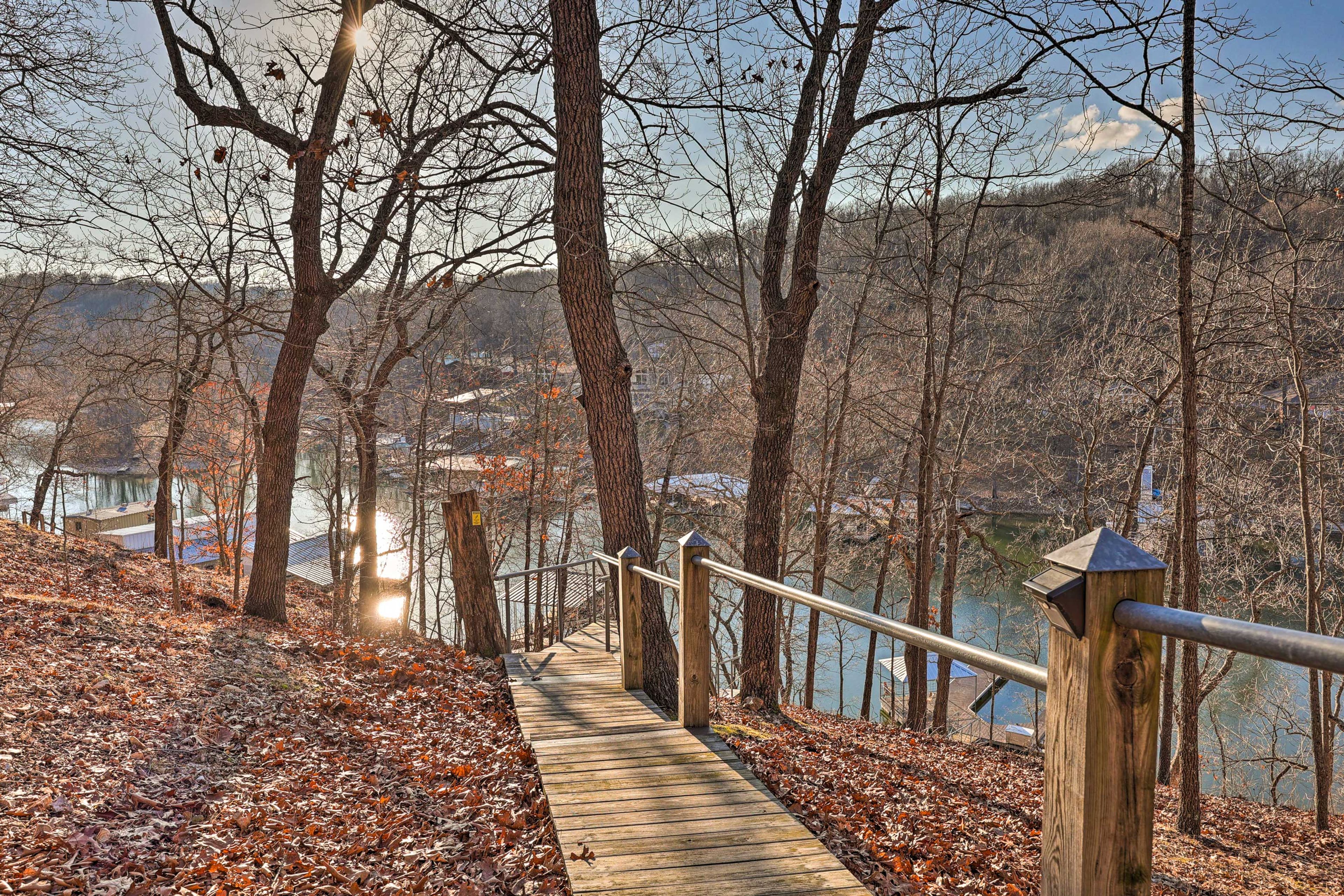Path to Lake | Stairs Required