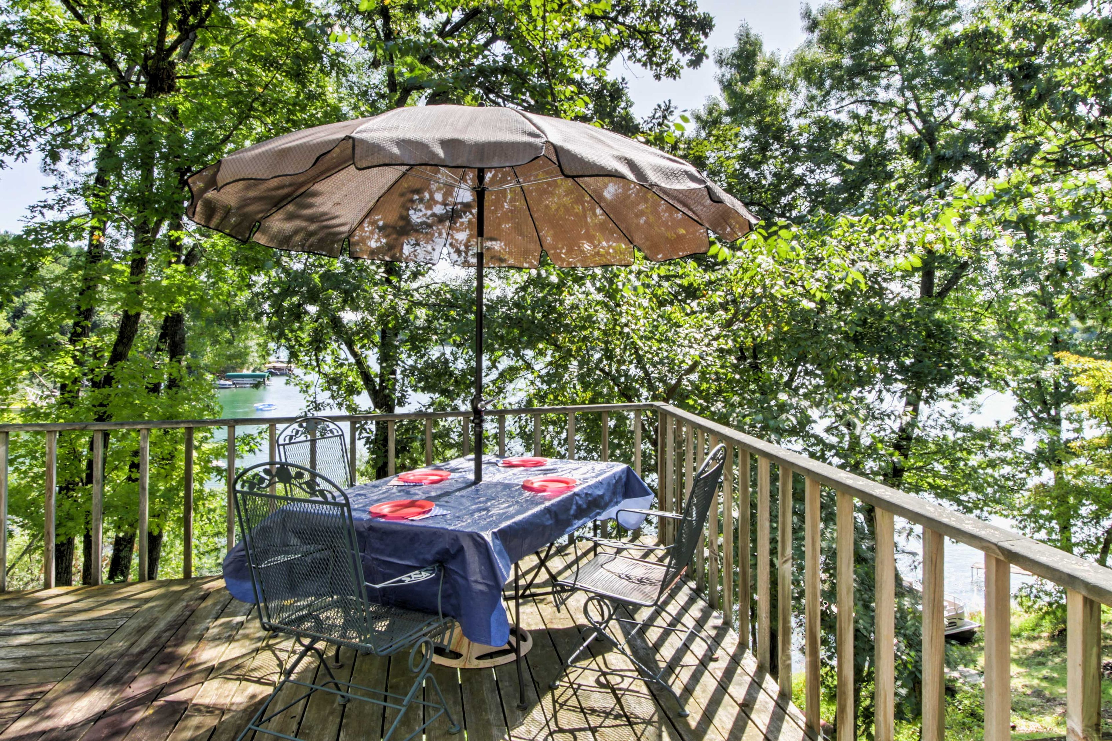Private Deck | Outdoor Dining Area | Charcoal Grill