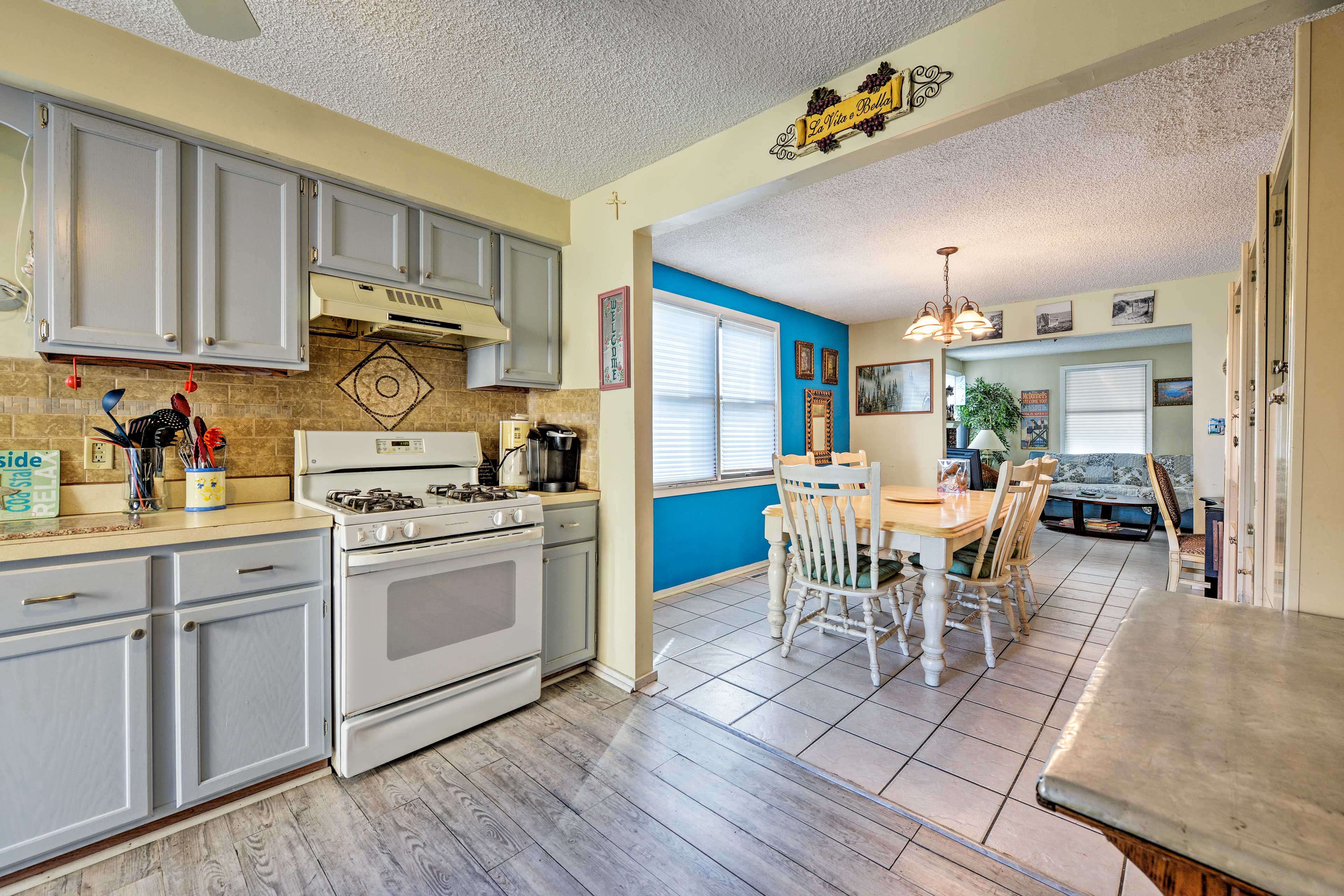 This vacation rental home has everything you need for a delightful getaway!