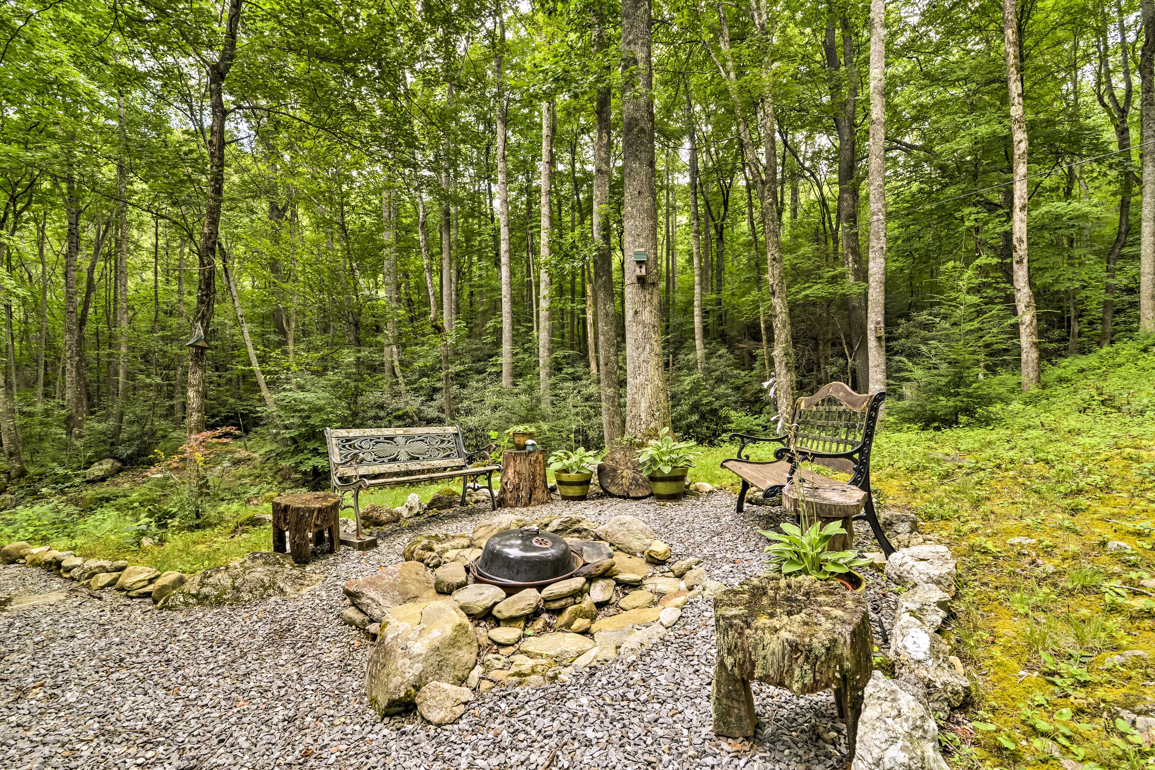 Exterior | 2nd Fire Pit