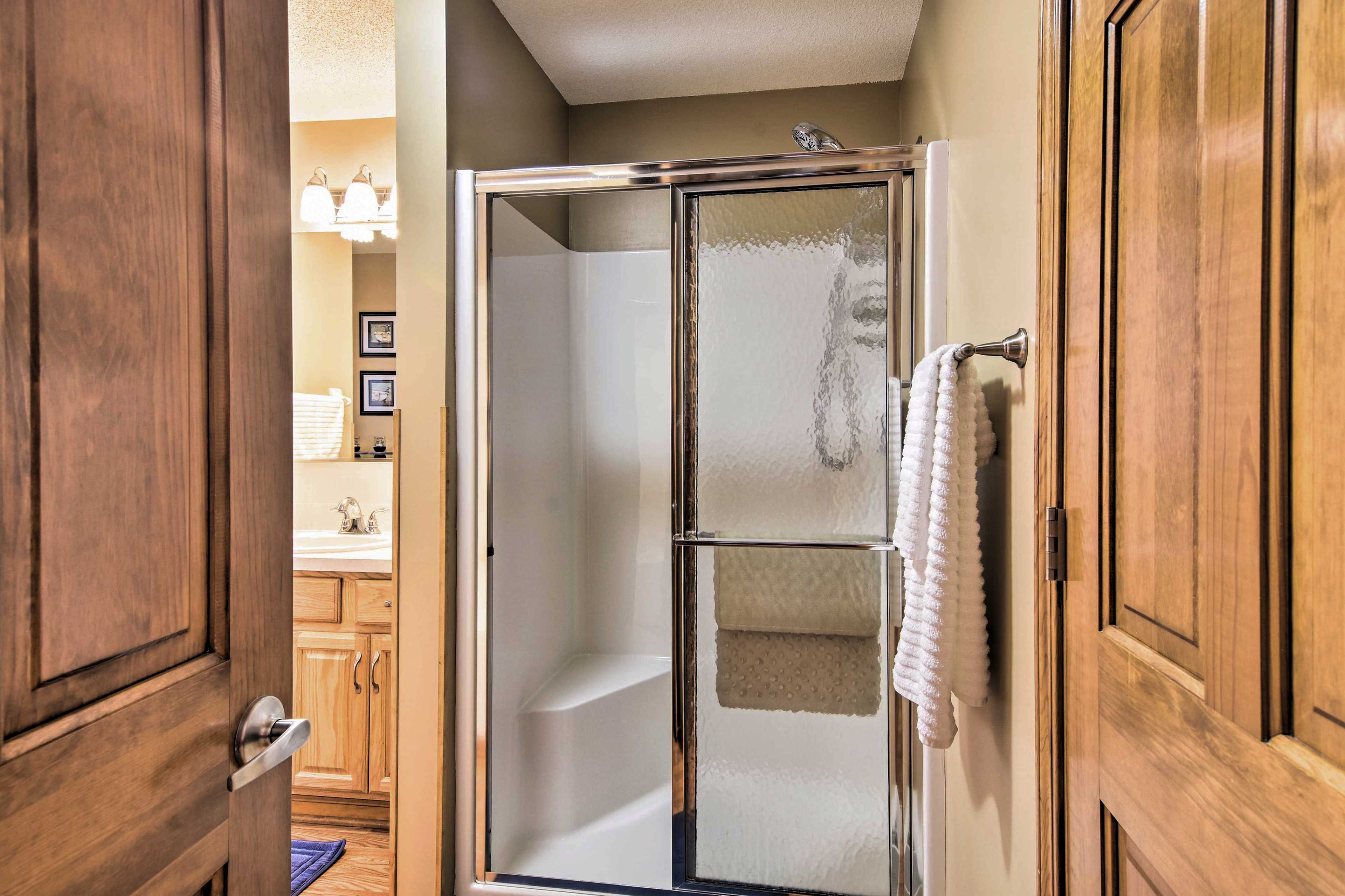 Full Bathroom