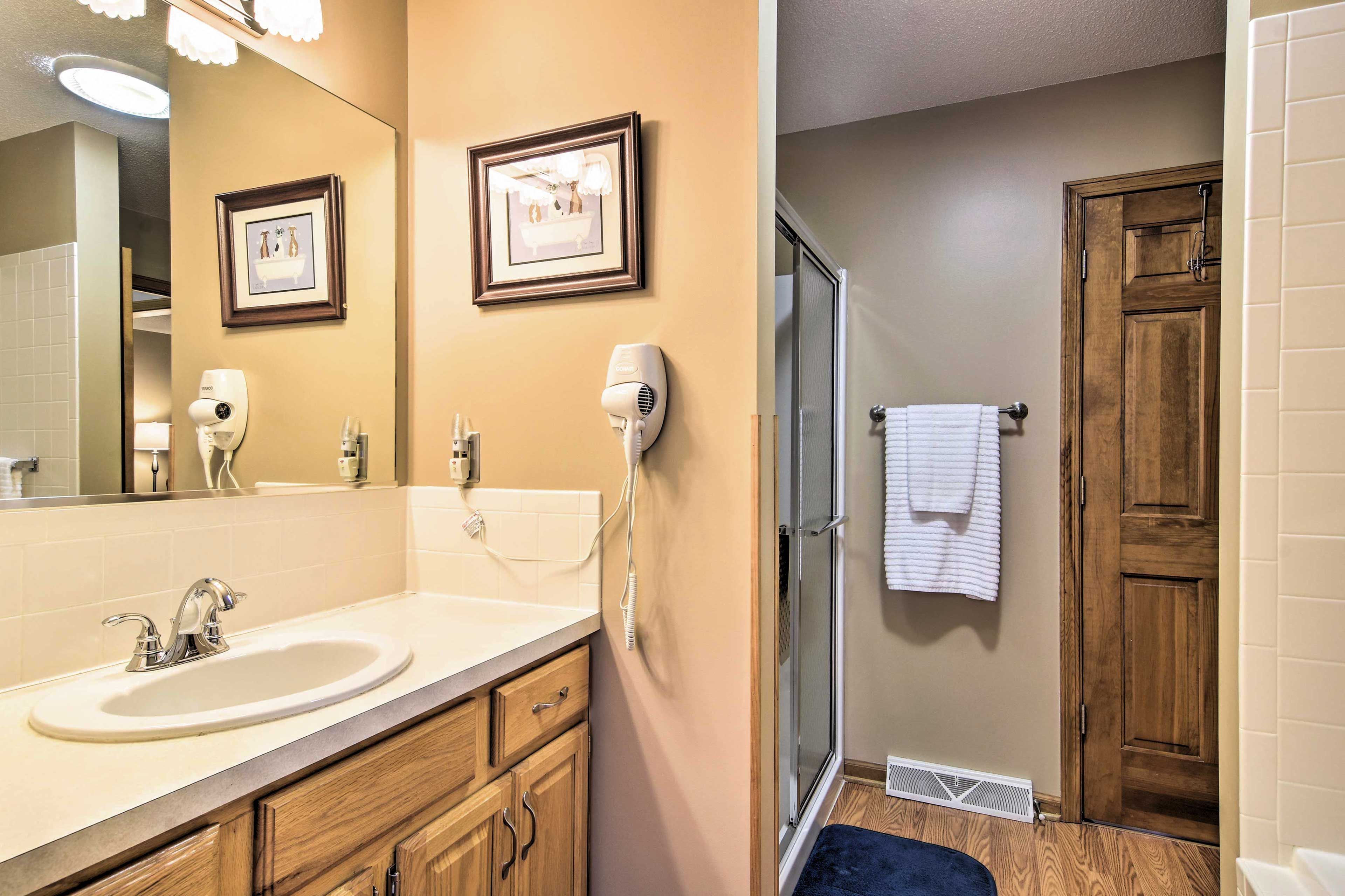 Full Bathroom
