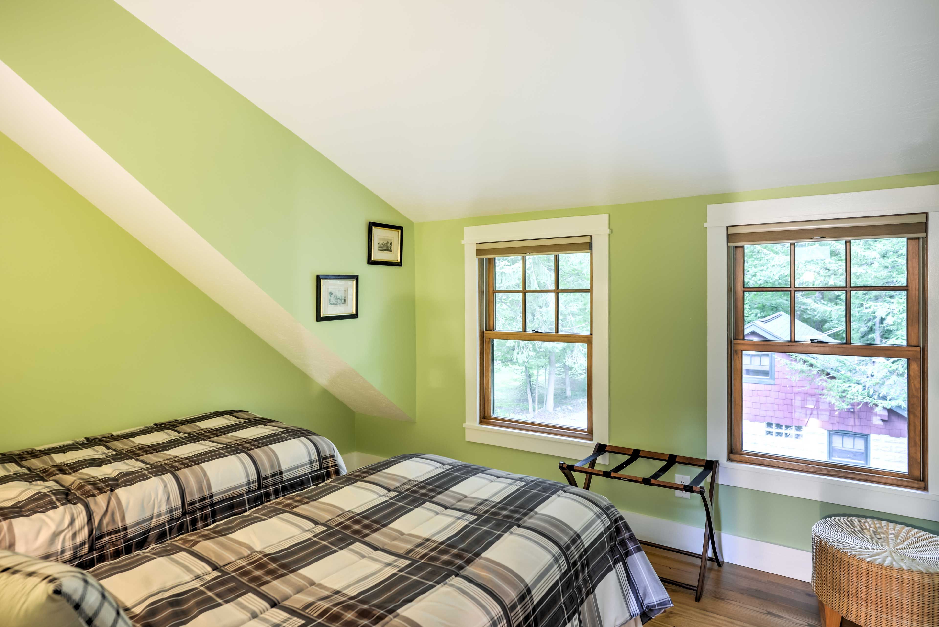 Bedroom 3 | 2 Twin Beds | 2nd Floor