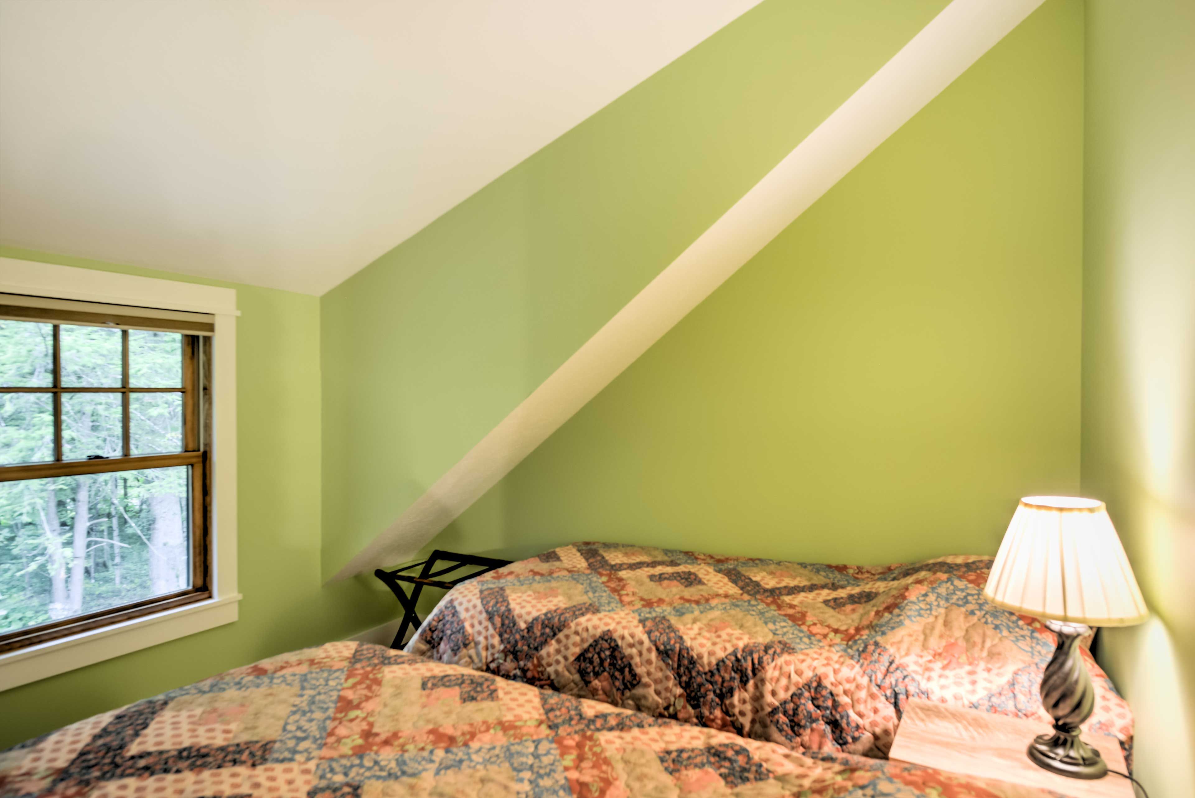Bedroom 4 | 2 Twin Beds | 2nd Floor