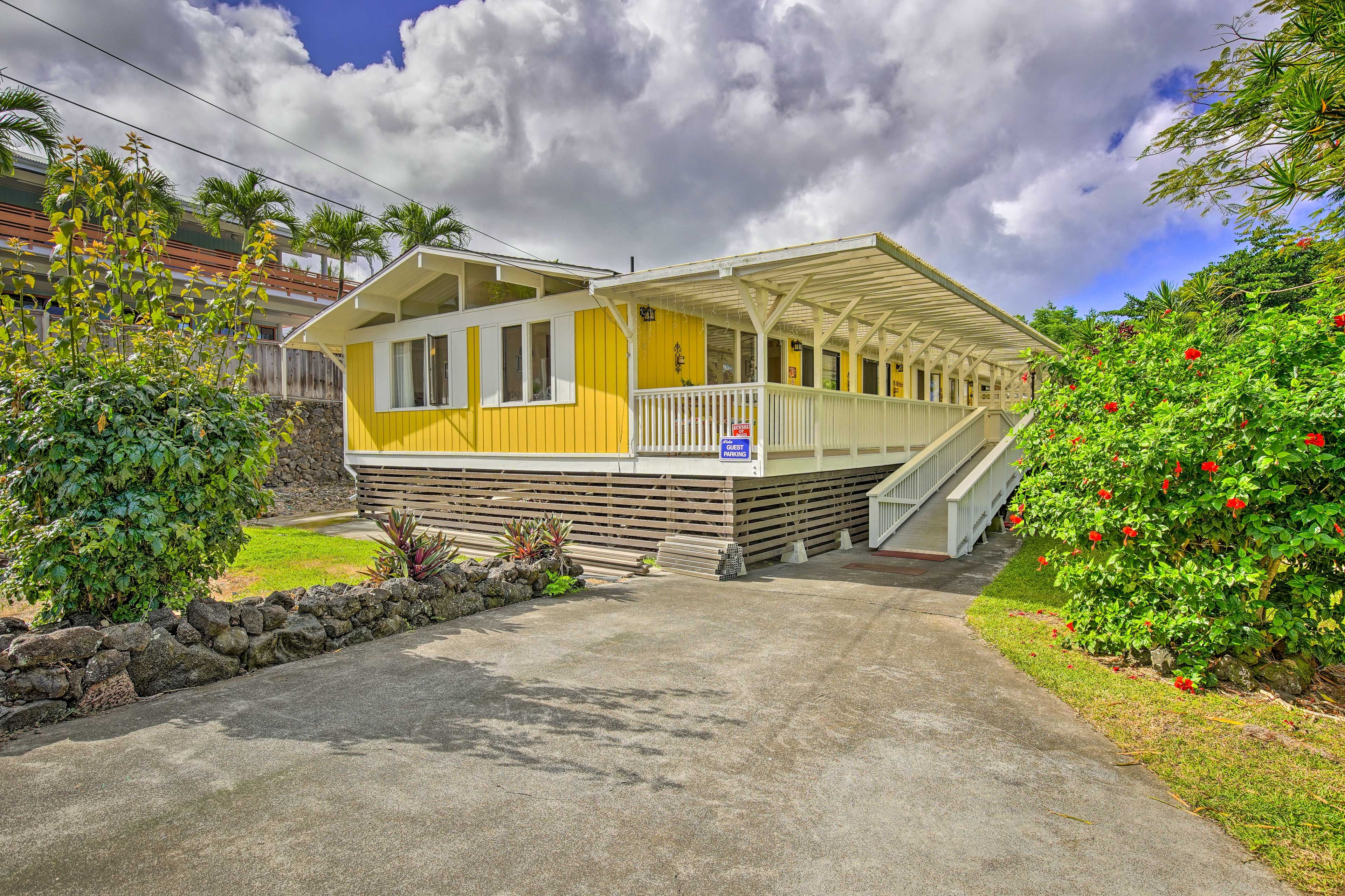 Kailua-Kona Vacation Rental | 2BR | 1BA | Step-Free Access