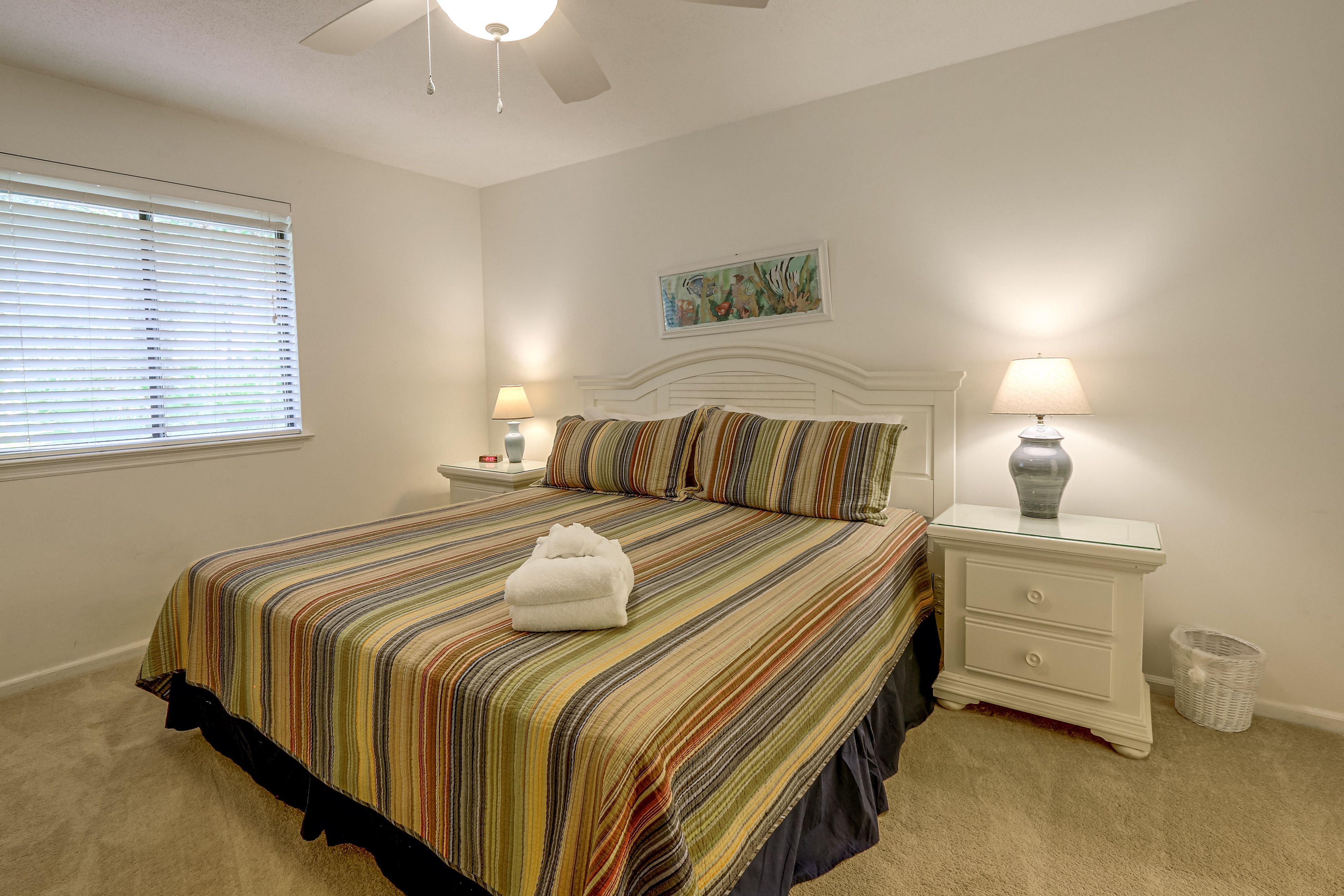 Bedroom 1 | King Bed