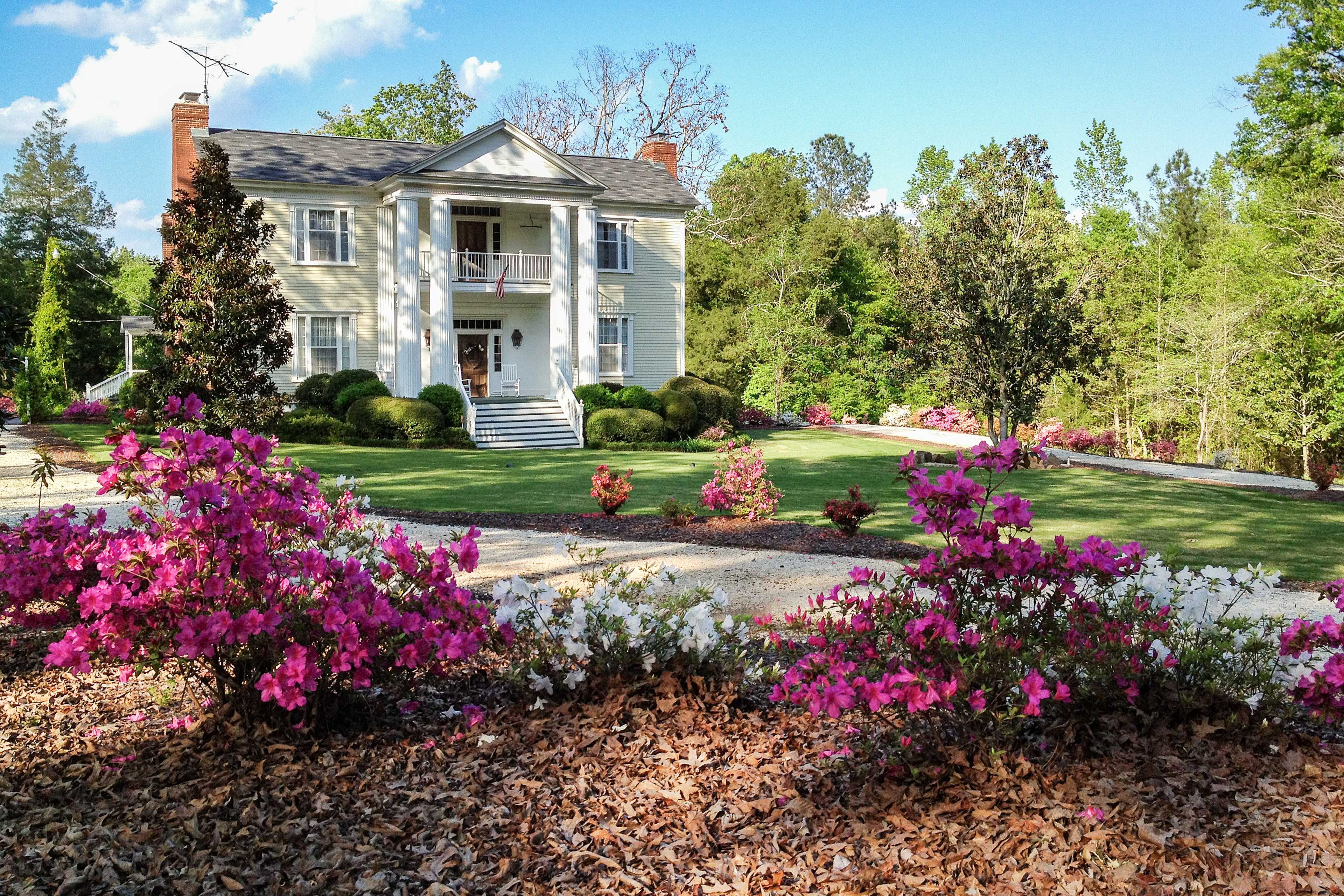 La Fayette Vacation Rental | 4BR | 4BA | 3,400 Sq Ft | Stairs Required