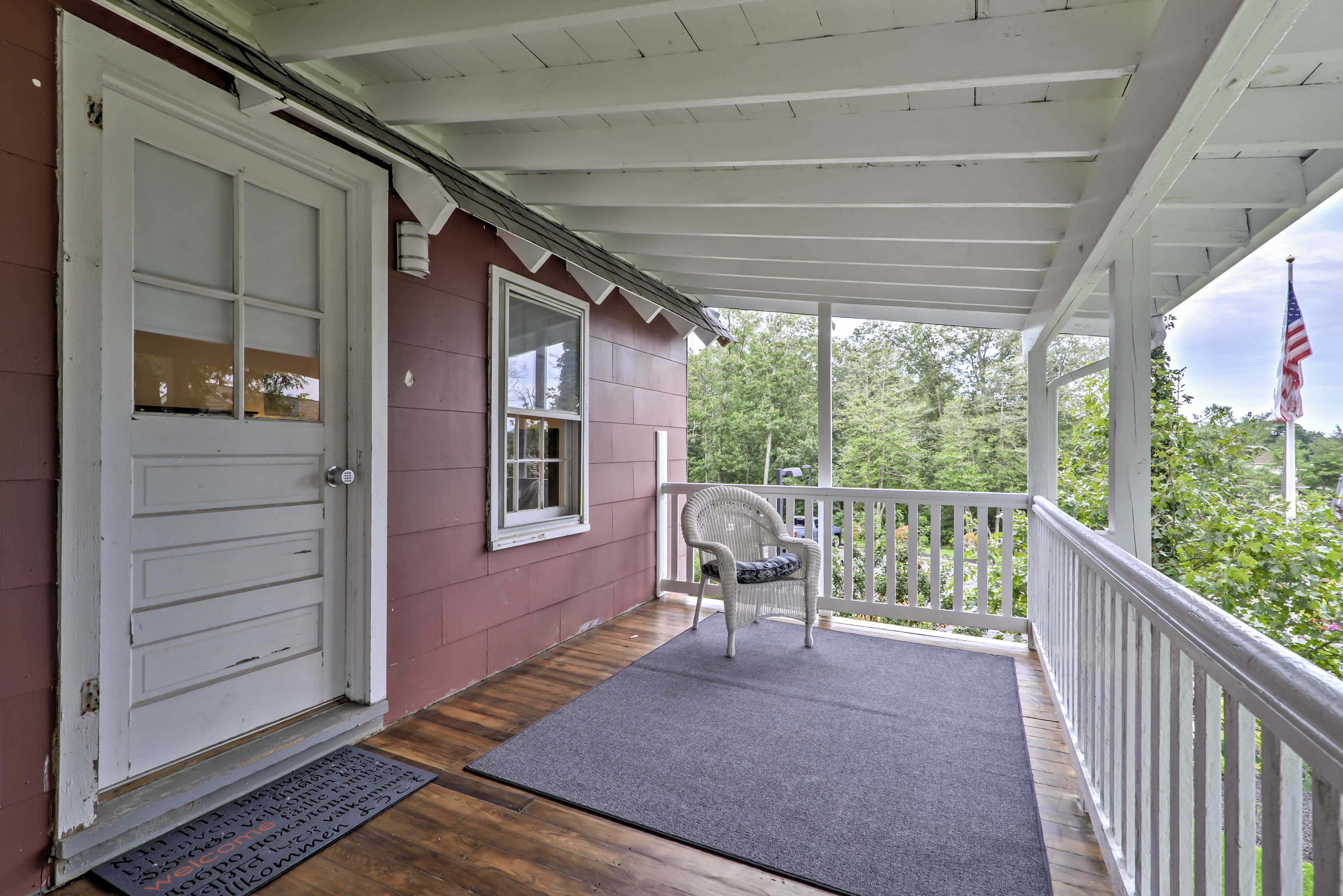 Exterior | Deck