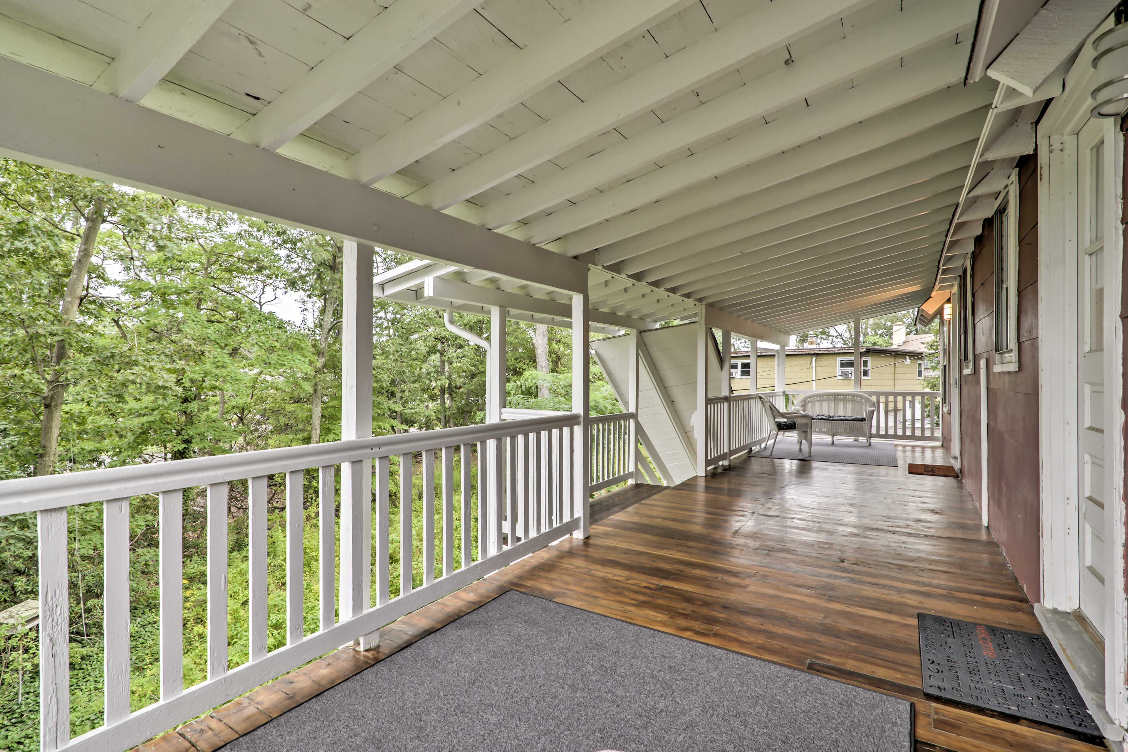 Exterior | Deck