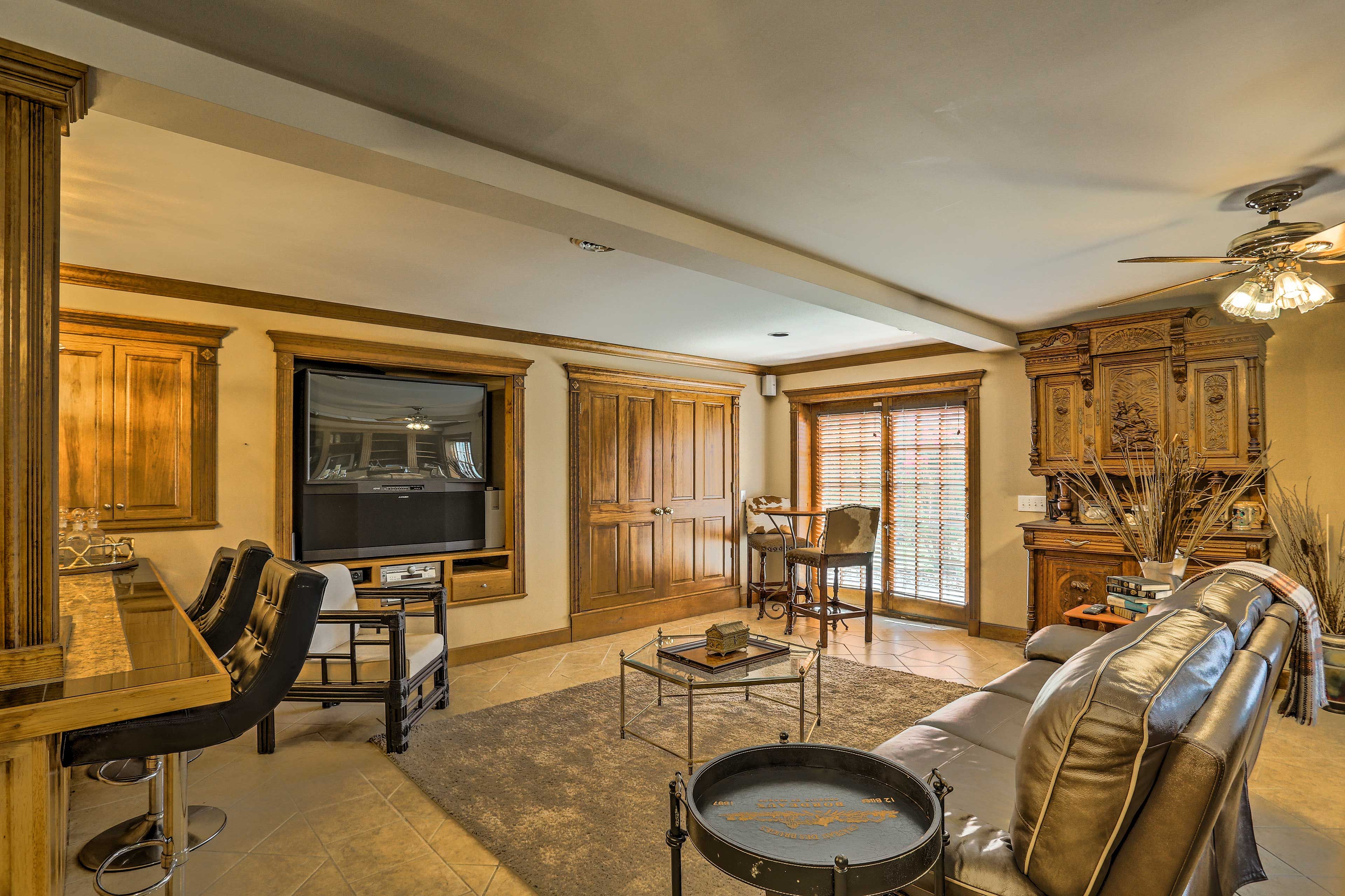 Living Room | Lower Level